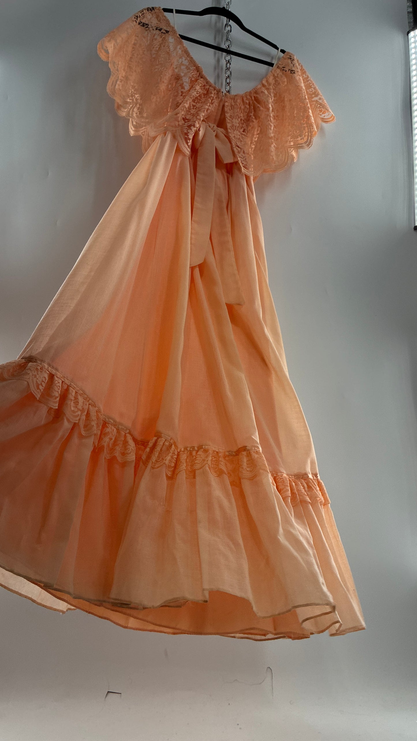 Vintage 1960s Ruffled Off the Shoulder Peach Full Length Voluminous Gown with Tie Back (9/10)