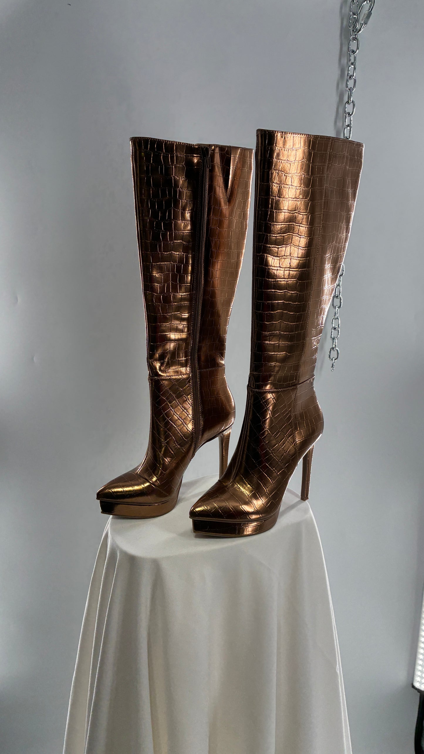 Vintage THALIA SODI Bronze Embossed Crocodile Texture Platform, Pointed Toe, Knee High Boots (6)