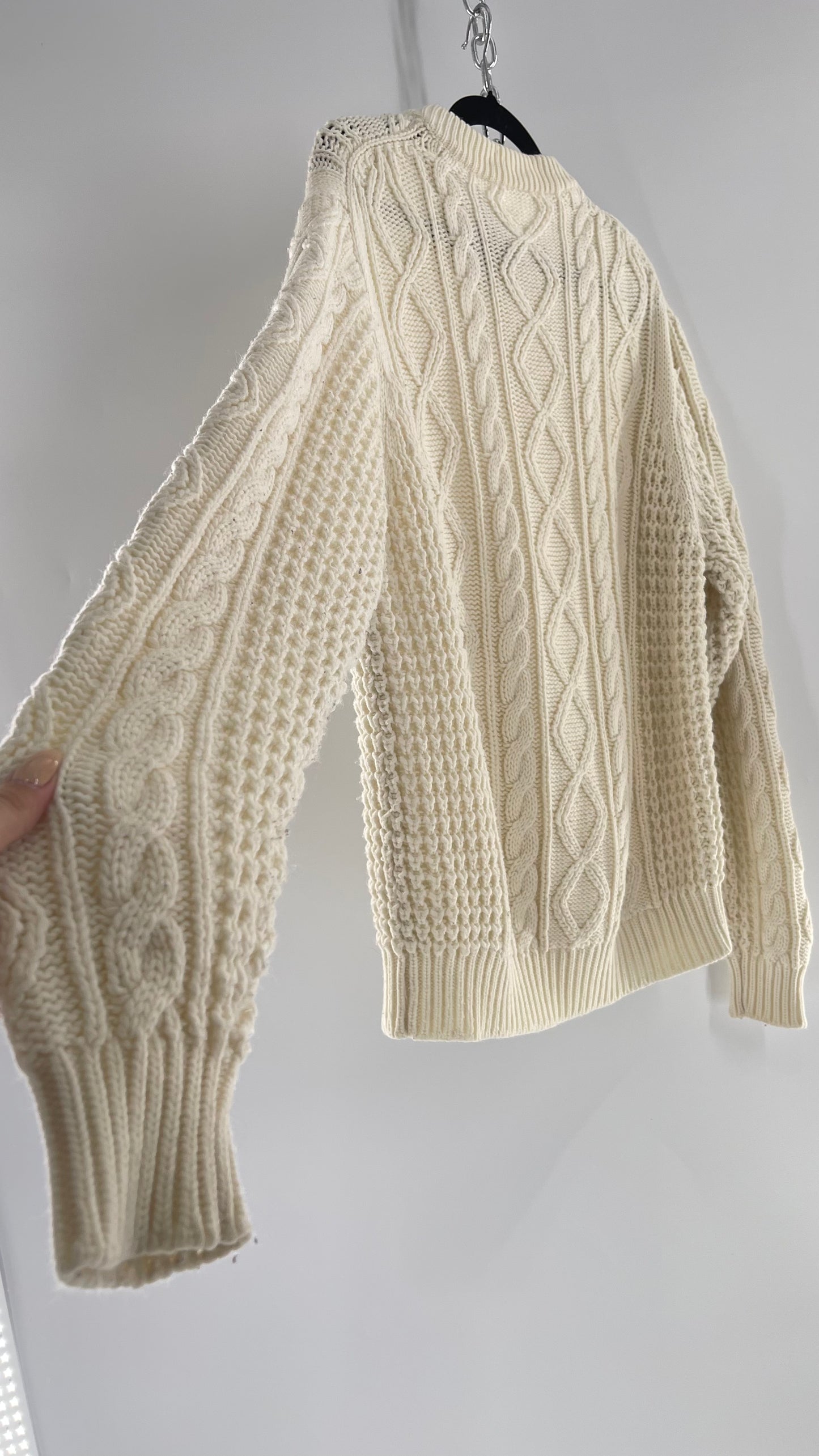 Vintage Ivory Cableknit Slouchy Sweater (Large)