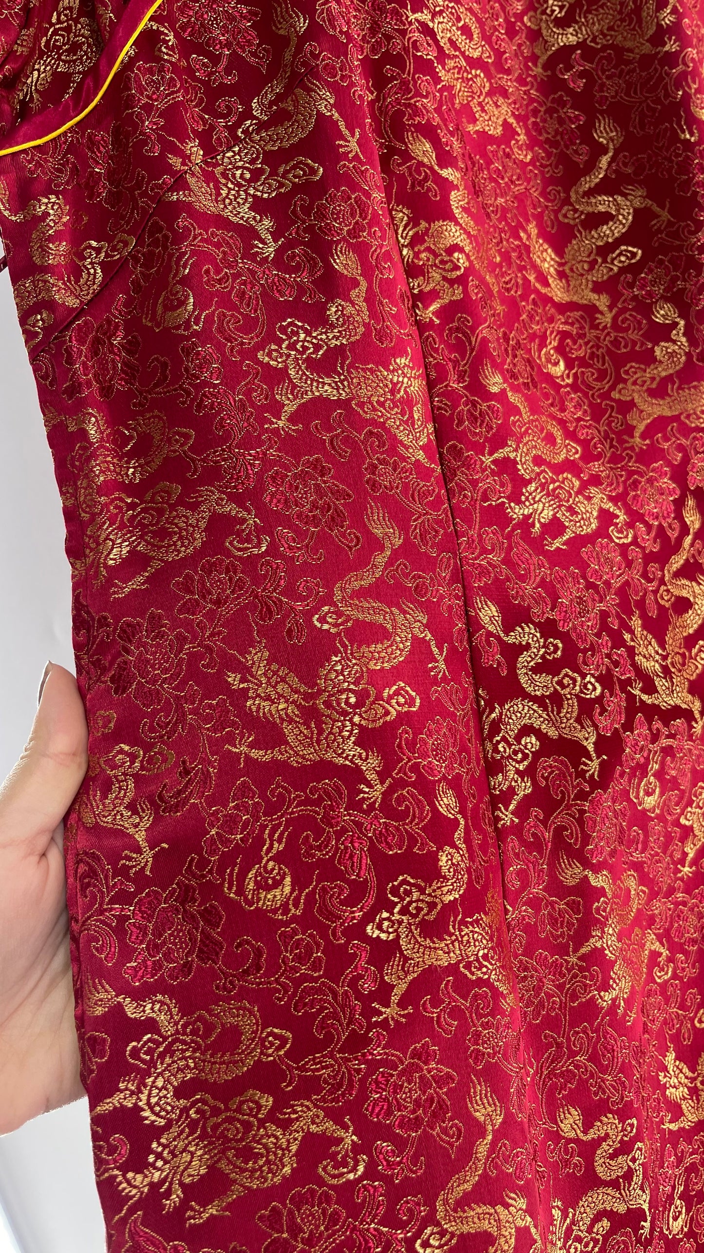 Vintage 1980s Chinese Red Silk Dragon Motif Printed/Embroidered Qipao (XL)