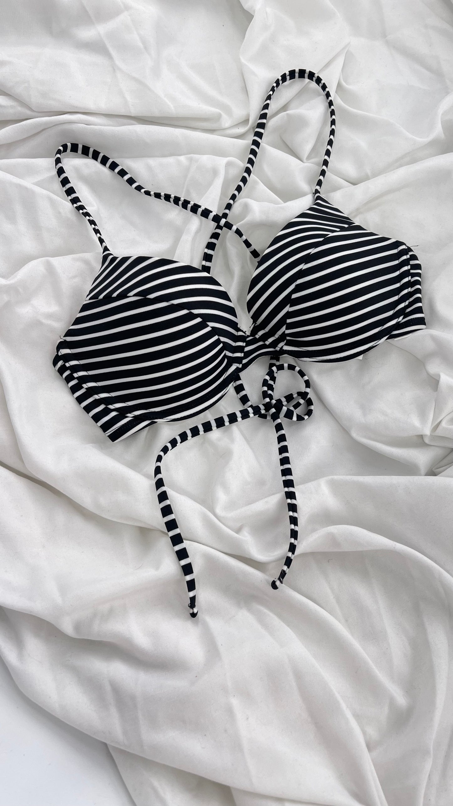 Urban Outfitters Out From Under Black White Striped Underwire Swim Top (Small)