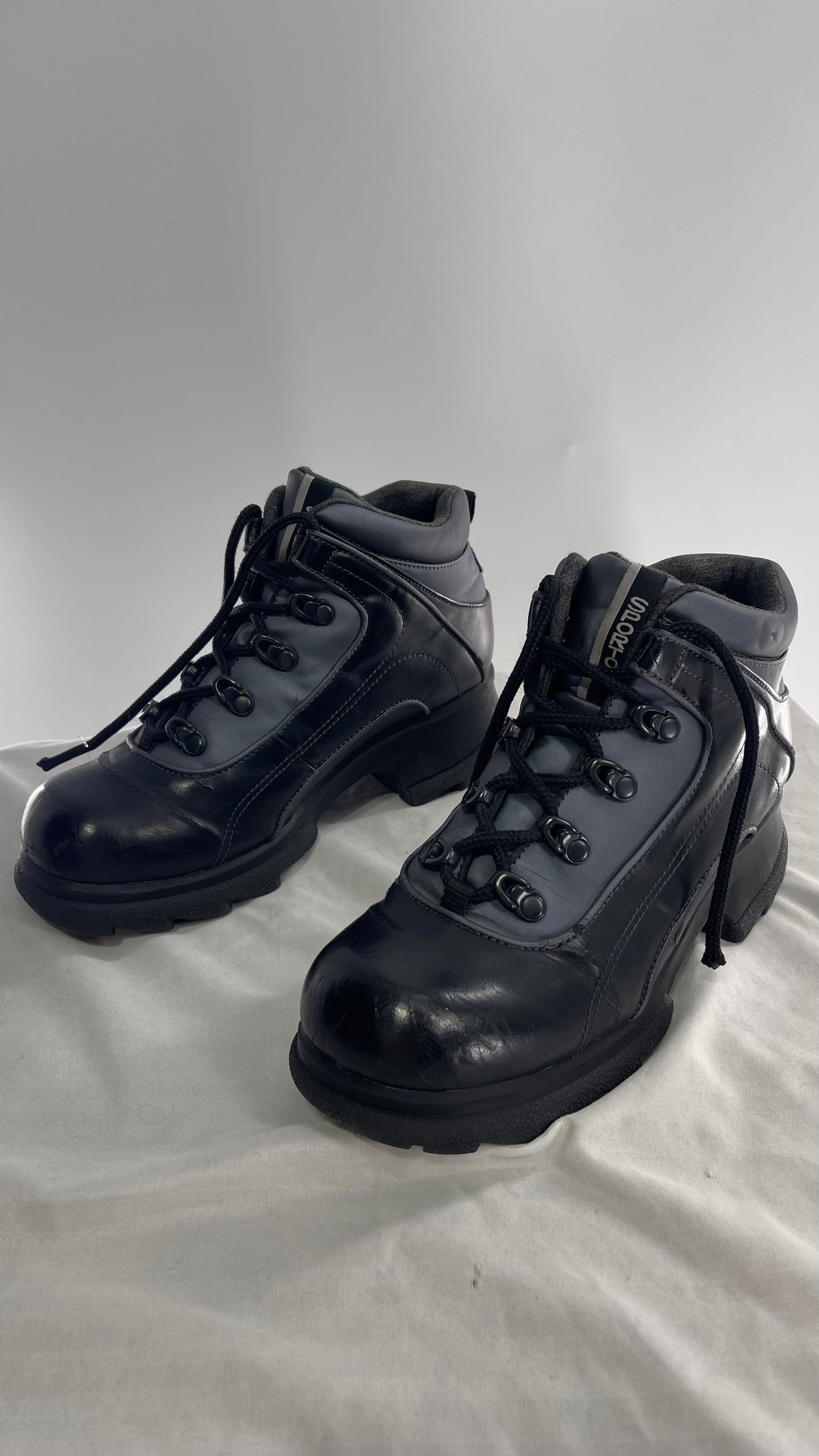1990s Vintage SPORTO Metallic Blue and Black Round Toe Platform Sneaker Boot (9)