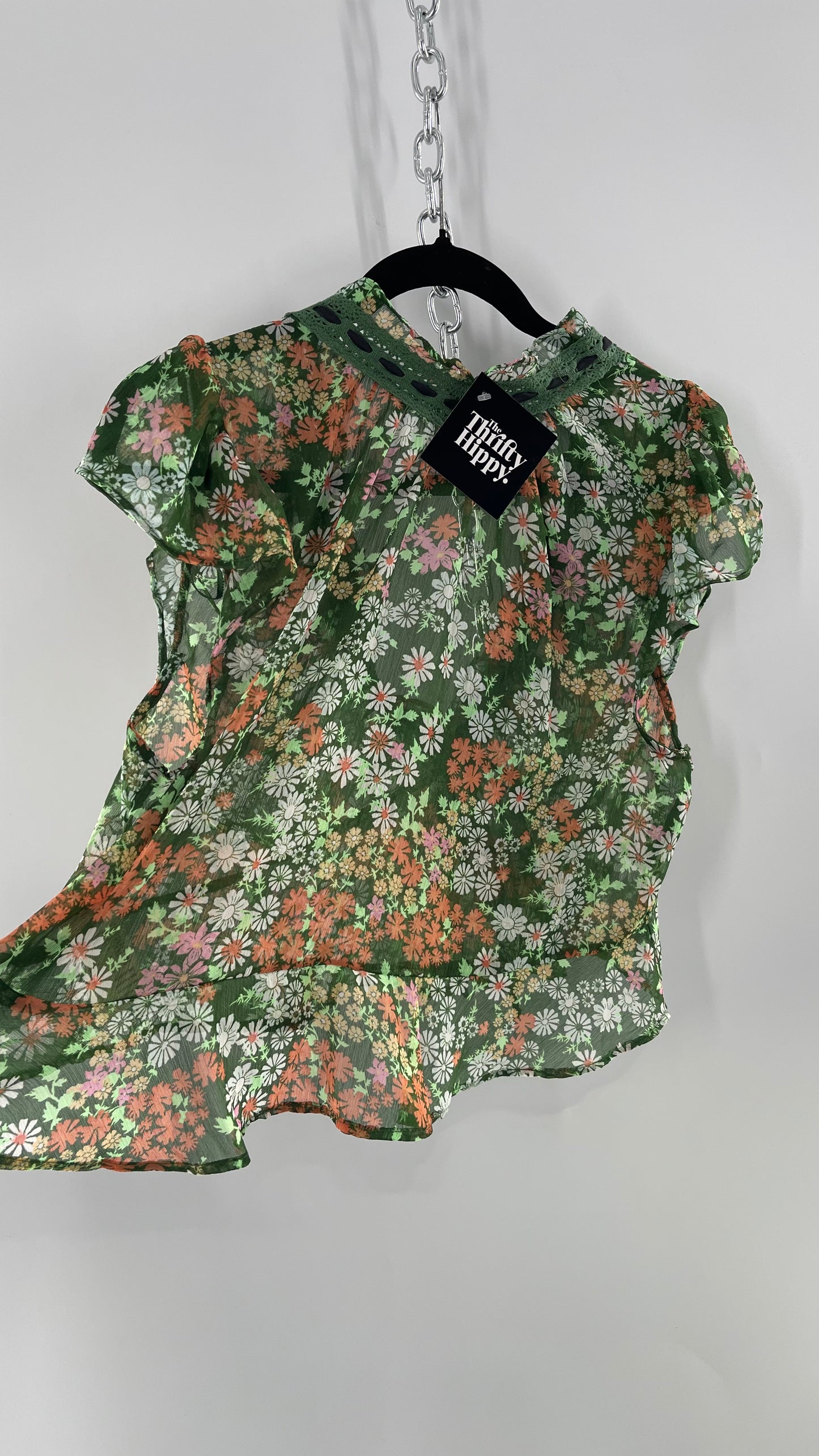 Free People Green Floral Blouse with Green Lace Neckline and Black Velvet Ribbon (Large)