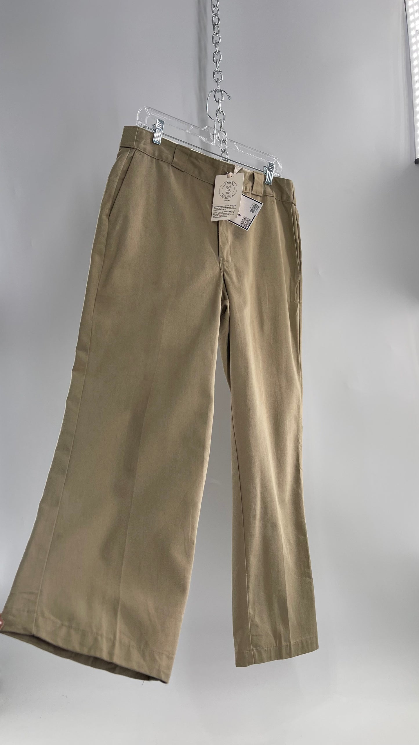 Urban Outfitters Urban Renewal Khaki Trouser (32)