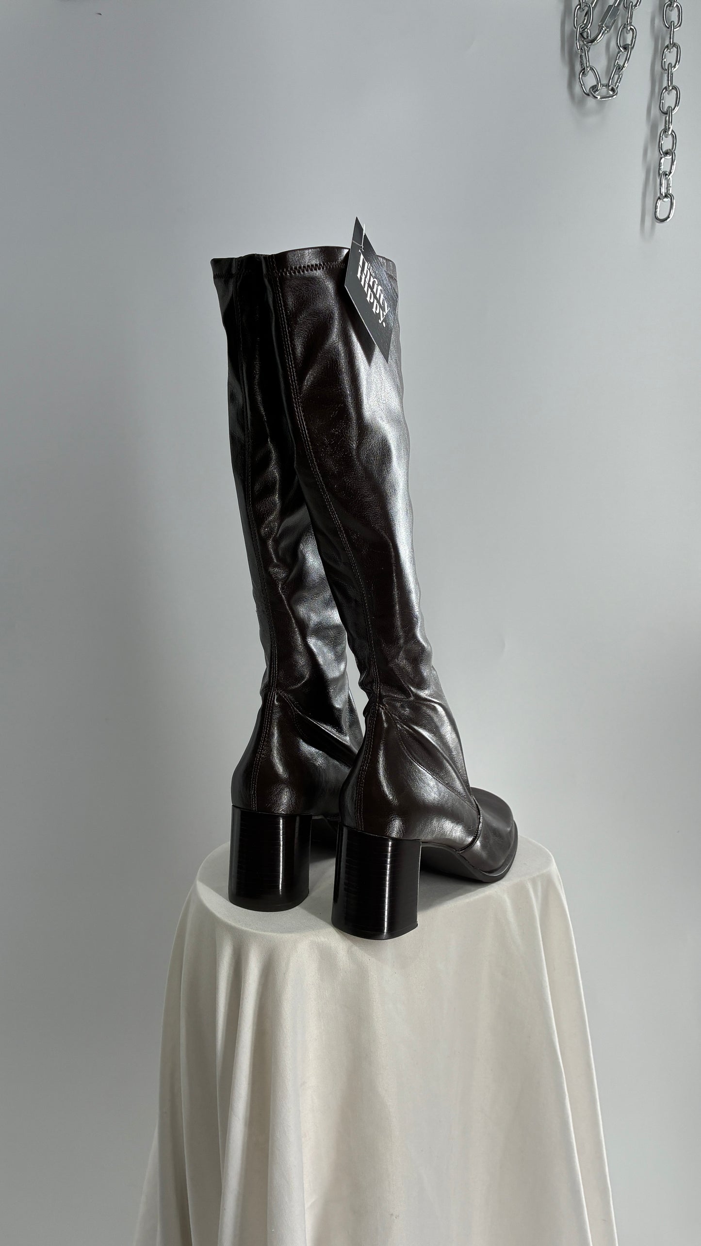 Vintage FRANCO SARTO Made in Brazil Square Toe Knee High Boots with Block Heel (8.5)