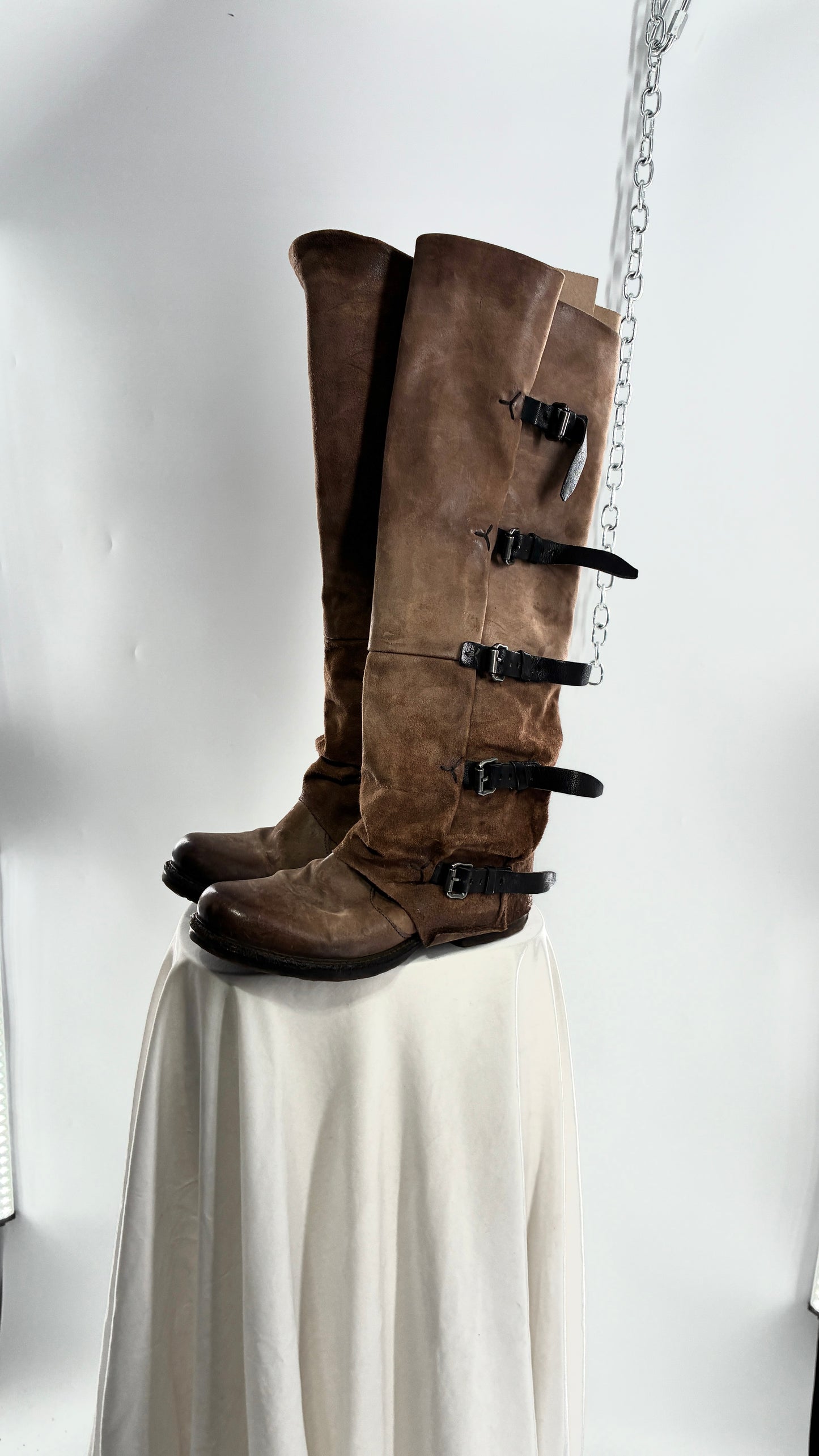 Tatum Over the Knee AS98 Distressed Worn Boots (41)
