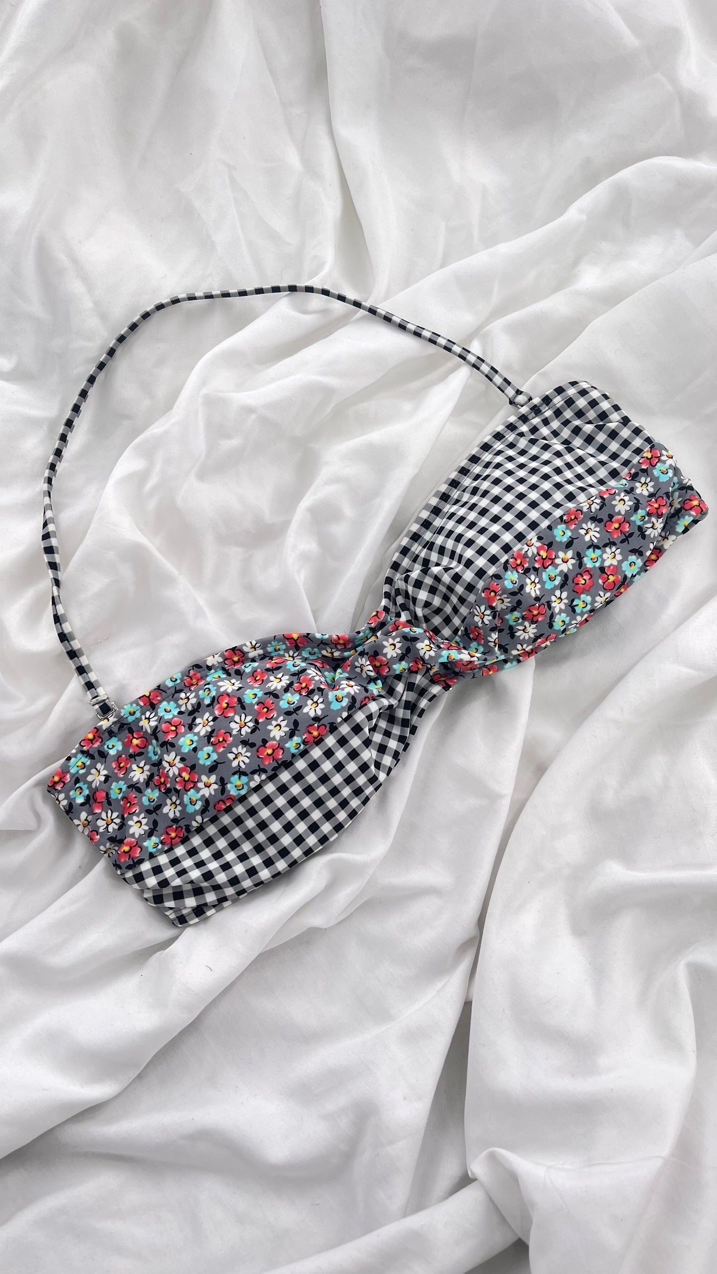Vintage Wet Seal Checkered and Floral Swim Top (Medium)