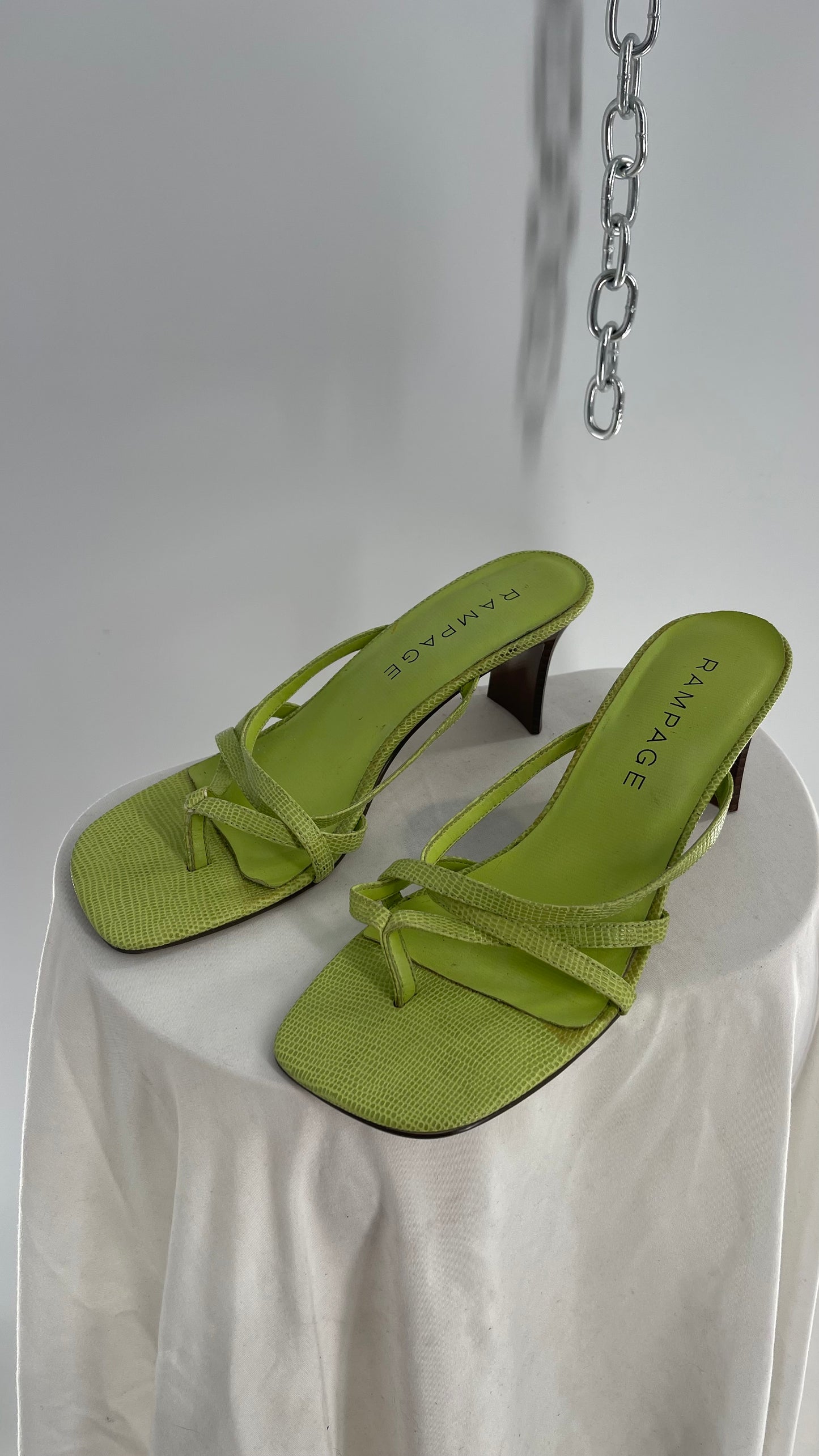 Vintage Rampage Lime Green Square Toe Kitten Heel (7)