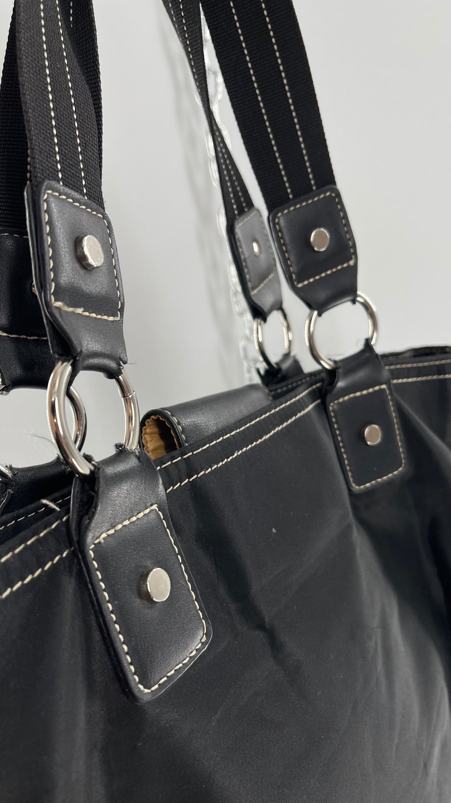 Vintage Oversized Black Exaggerated Pocket Tote Bag with Contrast Stitching