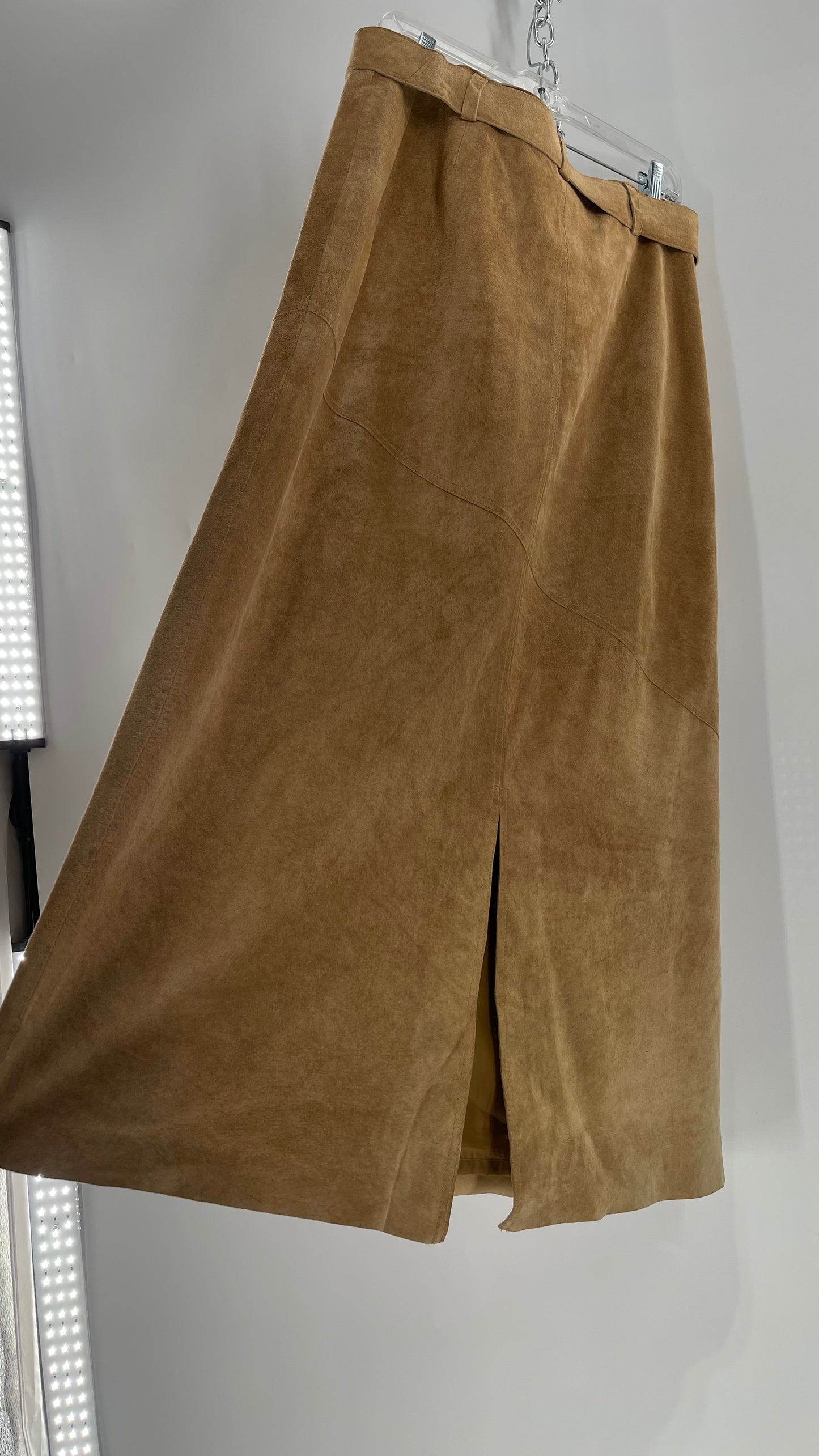 Vintage Margaret Godfrey Tan Suede Low Rise Full Length Skirt with Grommet Belt (14)