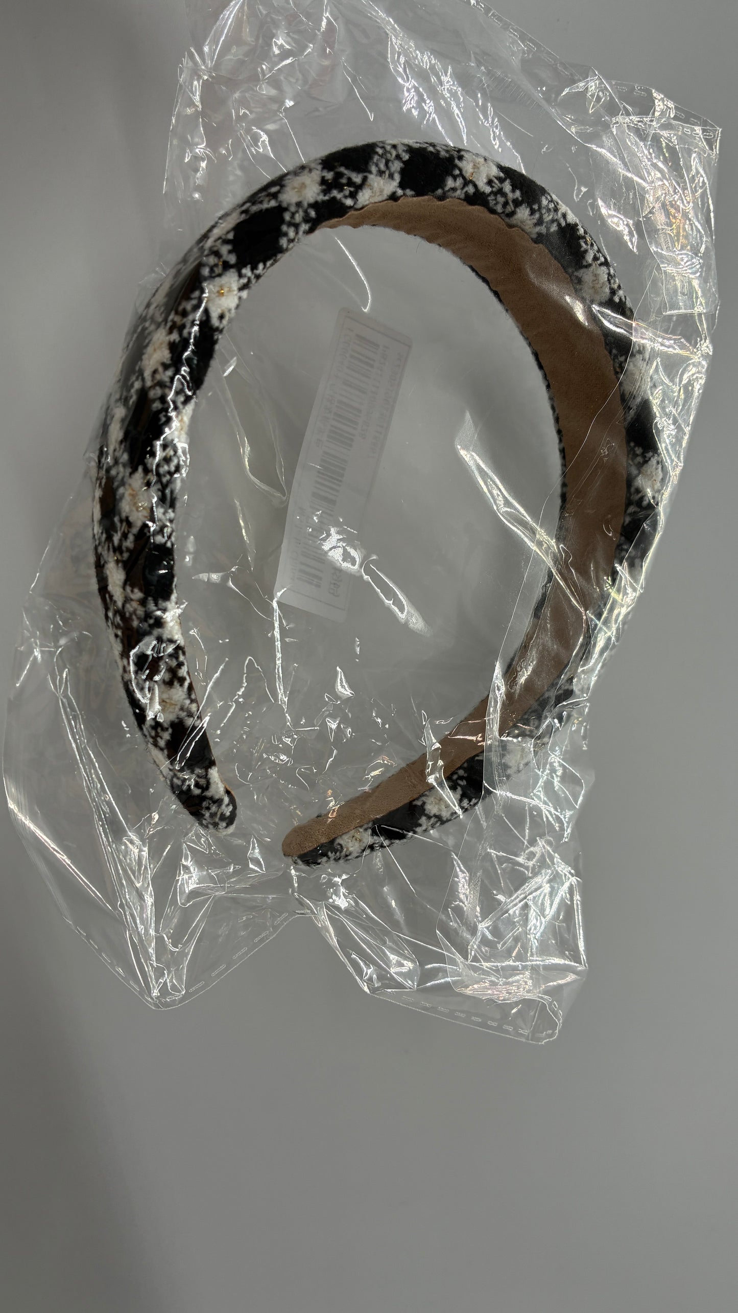 Black and White Plaid Knit Headband