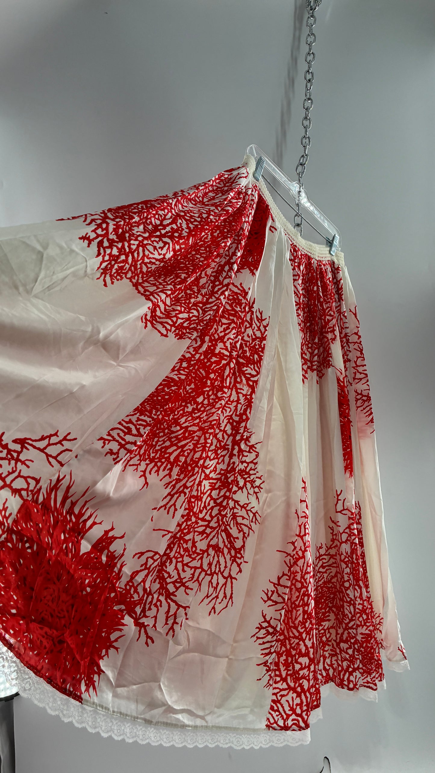 Handmade Vintage Full Length Voluminous Silky Skirt with Red Design (Large)