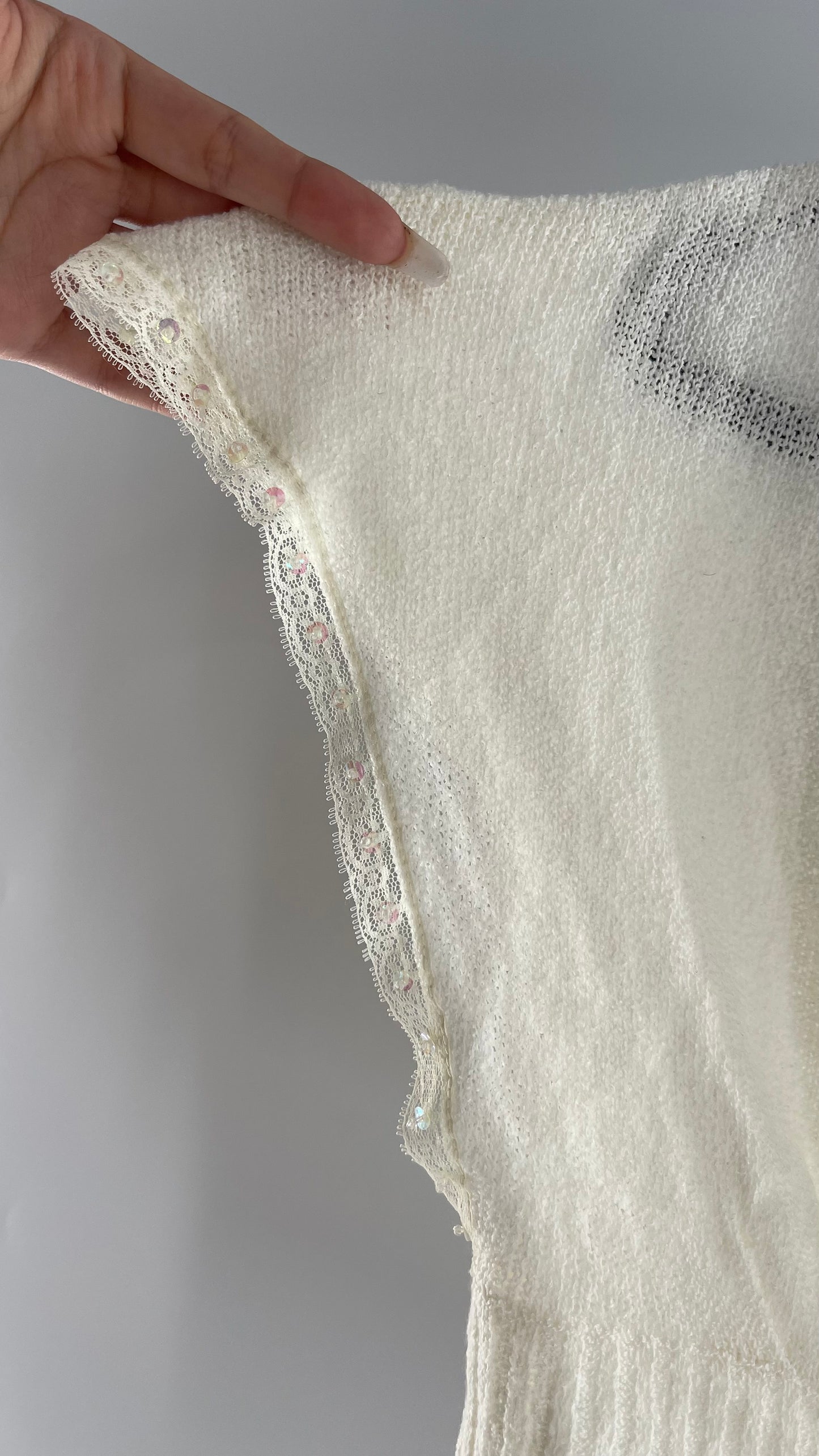 MIXIT VINTAGE White 100% Acrylic Cropped Shrug with Sequin and Button Detailing (Medium)