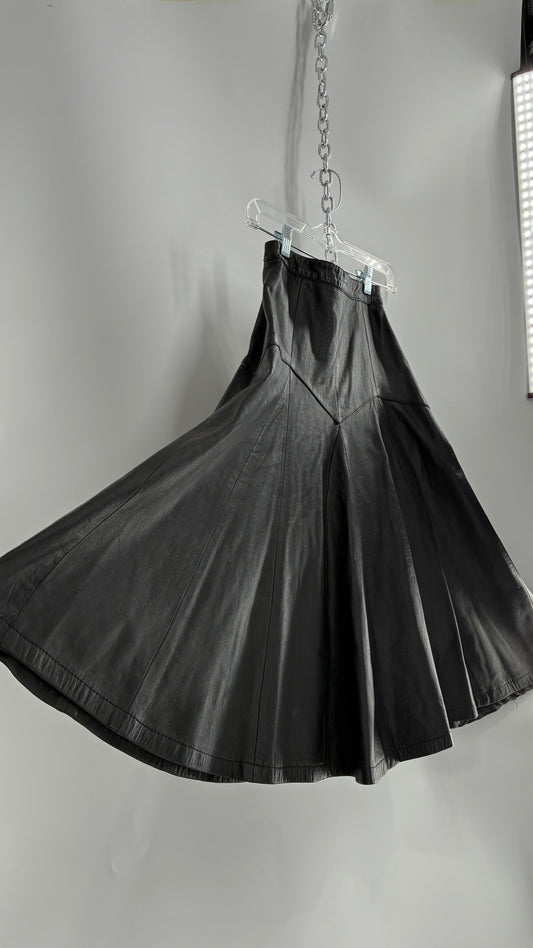 Vintage Fergs Omorro Leather Full Circle Skirt Made in Italy (XS)