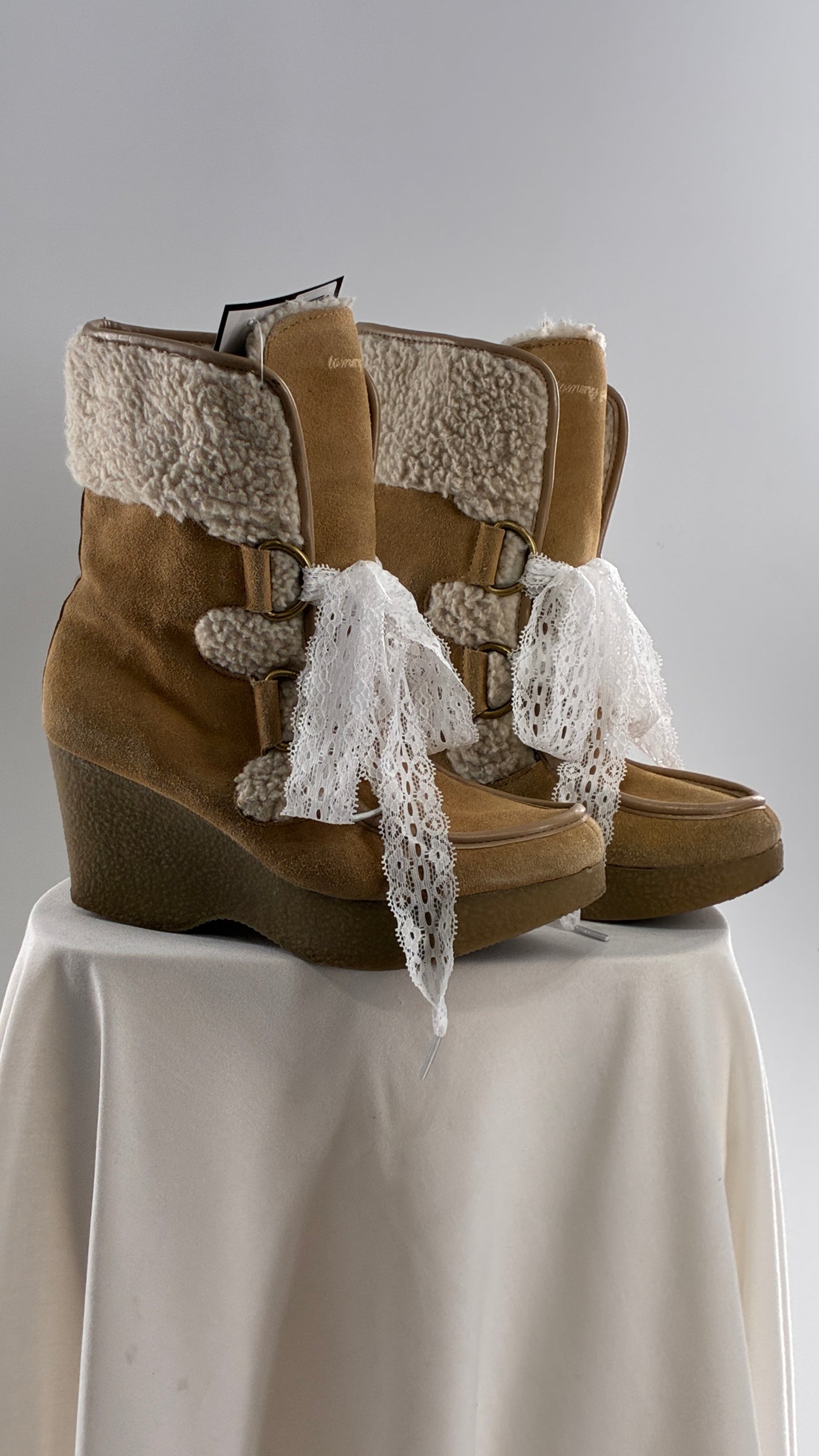Vintage TOMMY GIRL Suede Leather Wedge Heels with Sherpa Details and Lace Trim Laces (8)
