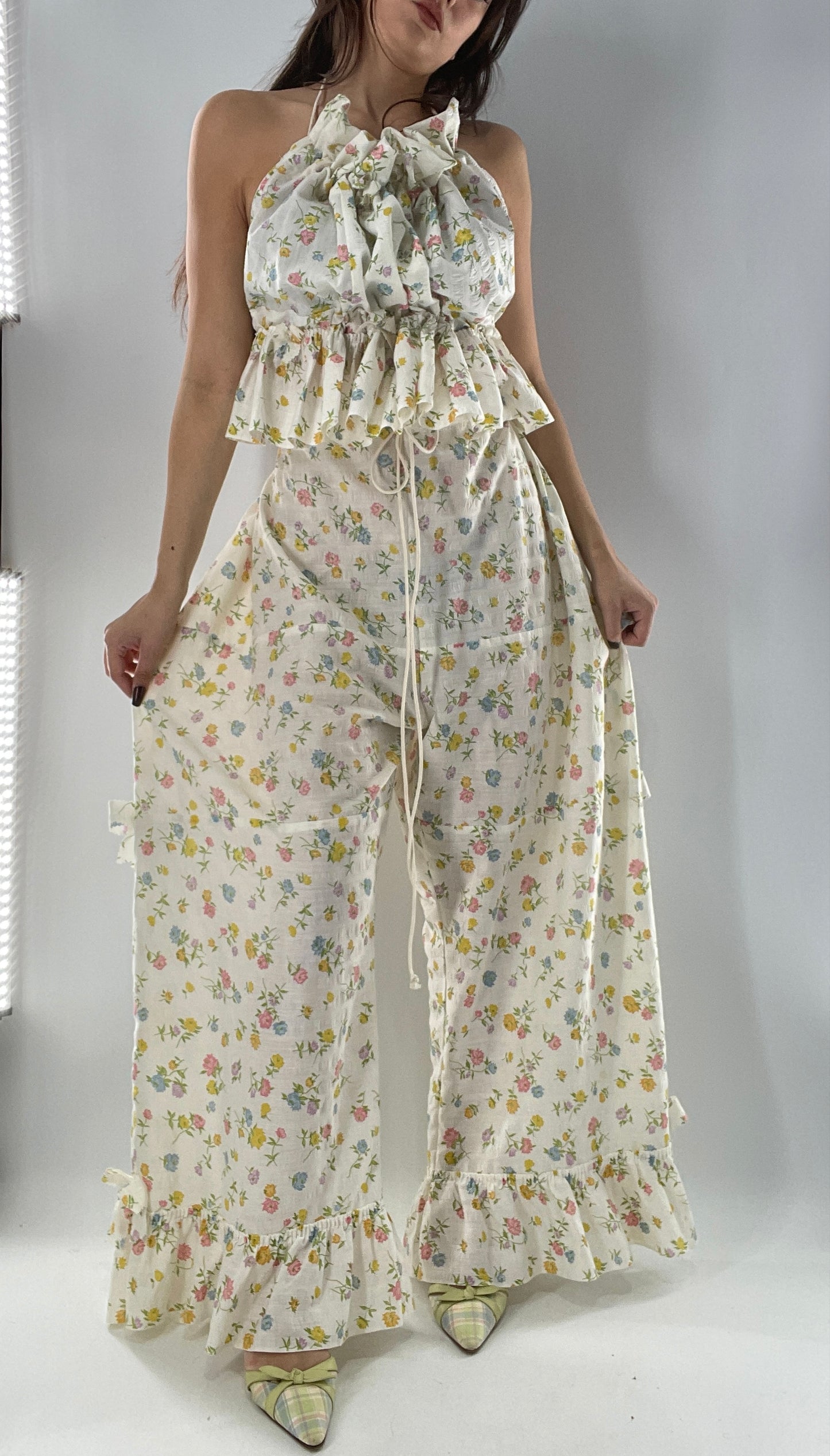Vintage 2 Piece Floral Babydoll Set with Adjustable Top and Adjustable Pants Featuring Bow Sides and Ruffles Bum (One Size)