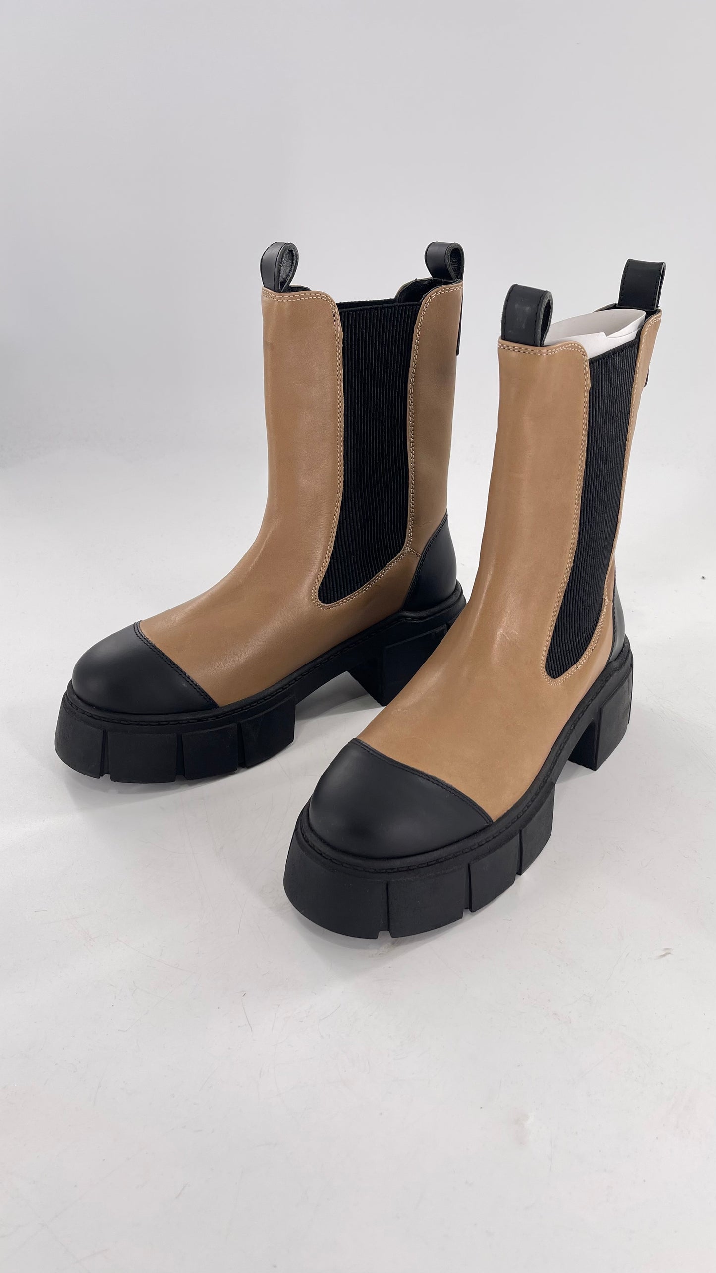 Free People James Chelsea Boot Tan with Chunky Heel and Raised Platform Sole (37.5)