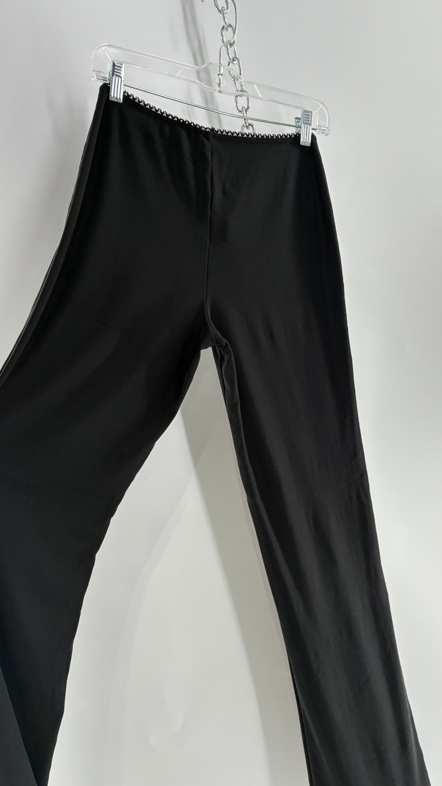 Vintage ACTIVE USA 1990s Black Thick Low Rise Yoga Pants with Bow Front (Medium)
