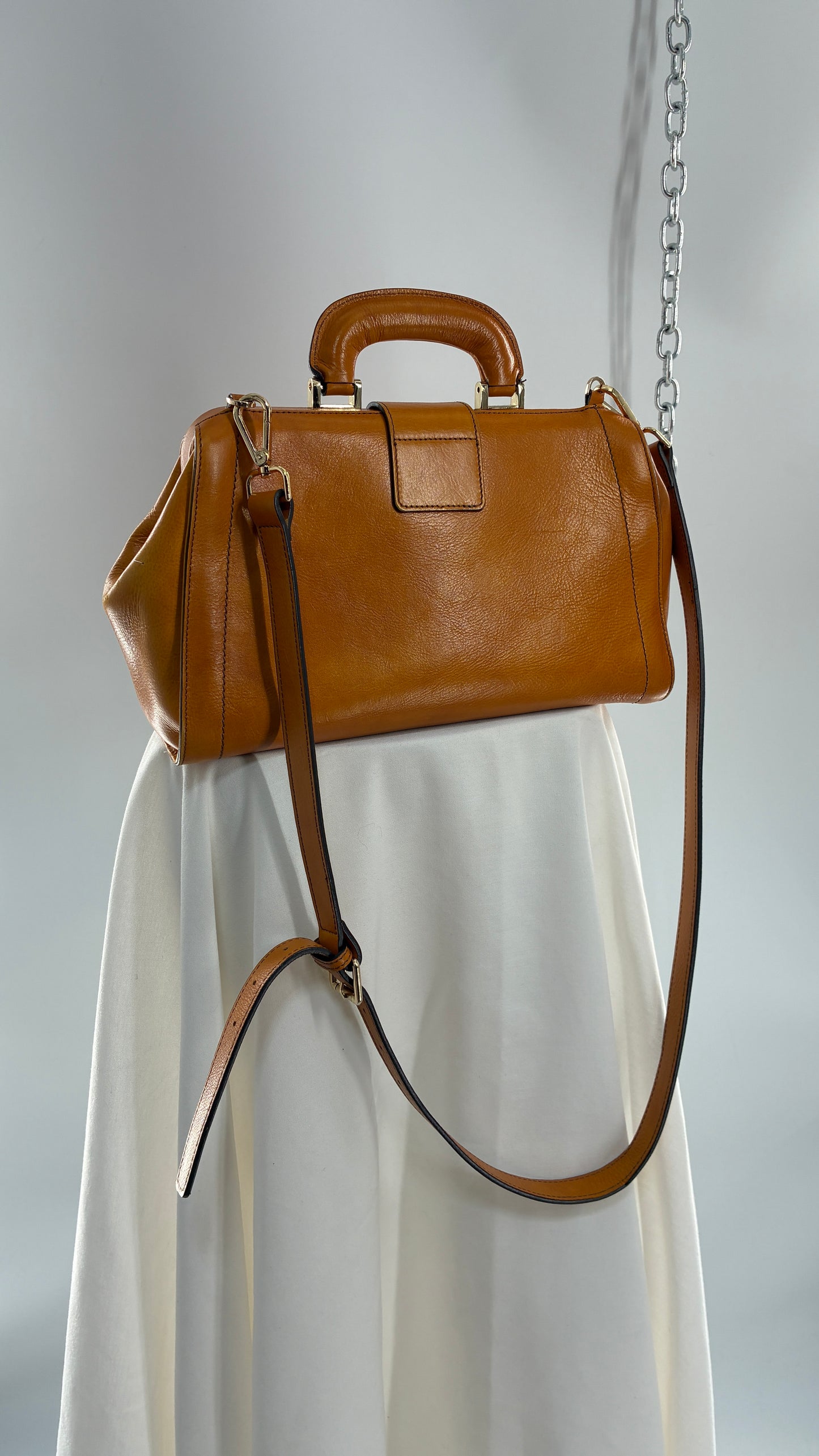Vintage DIVINA FIRENZE Orange Genuine Leather Briefcase Style Purse