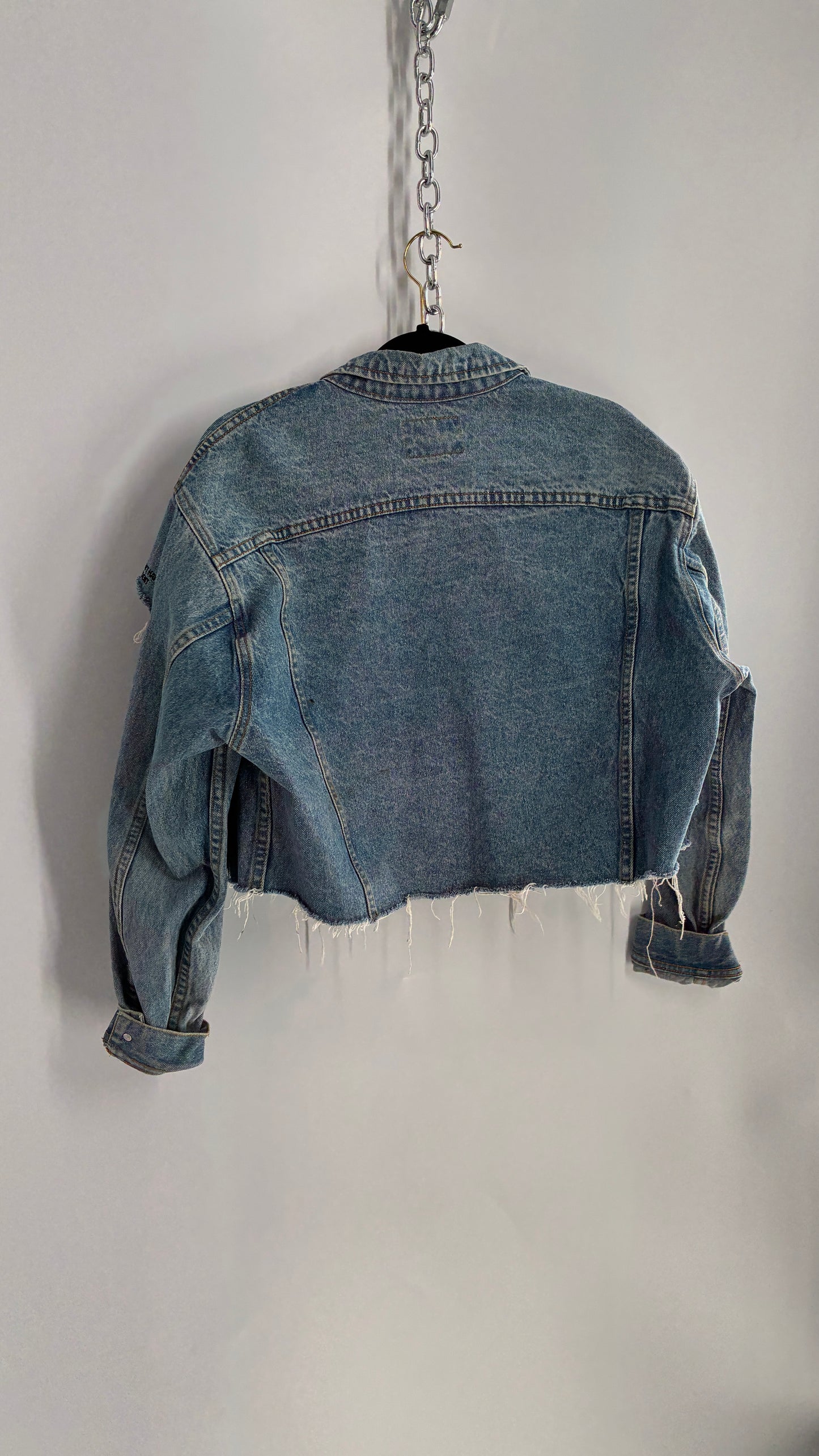 Vintage LEE Distressed Denim Cropped Jacket (Medium)