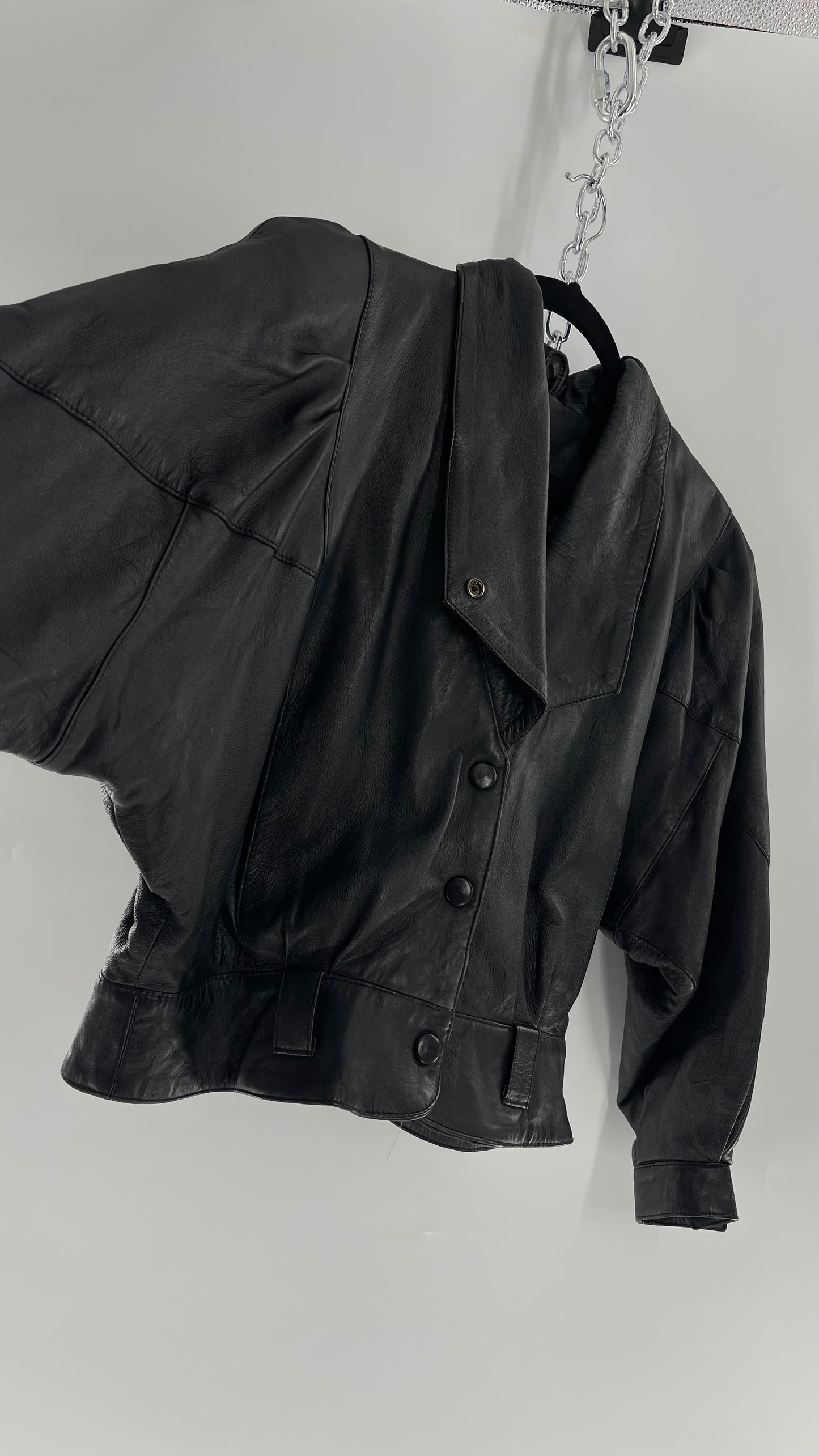 Vintage Black Leather Cropped Motorcycle Jacket (Medium)