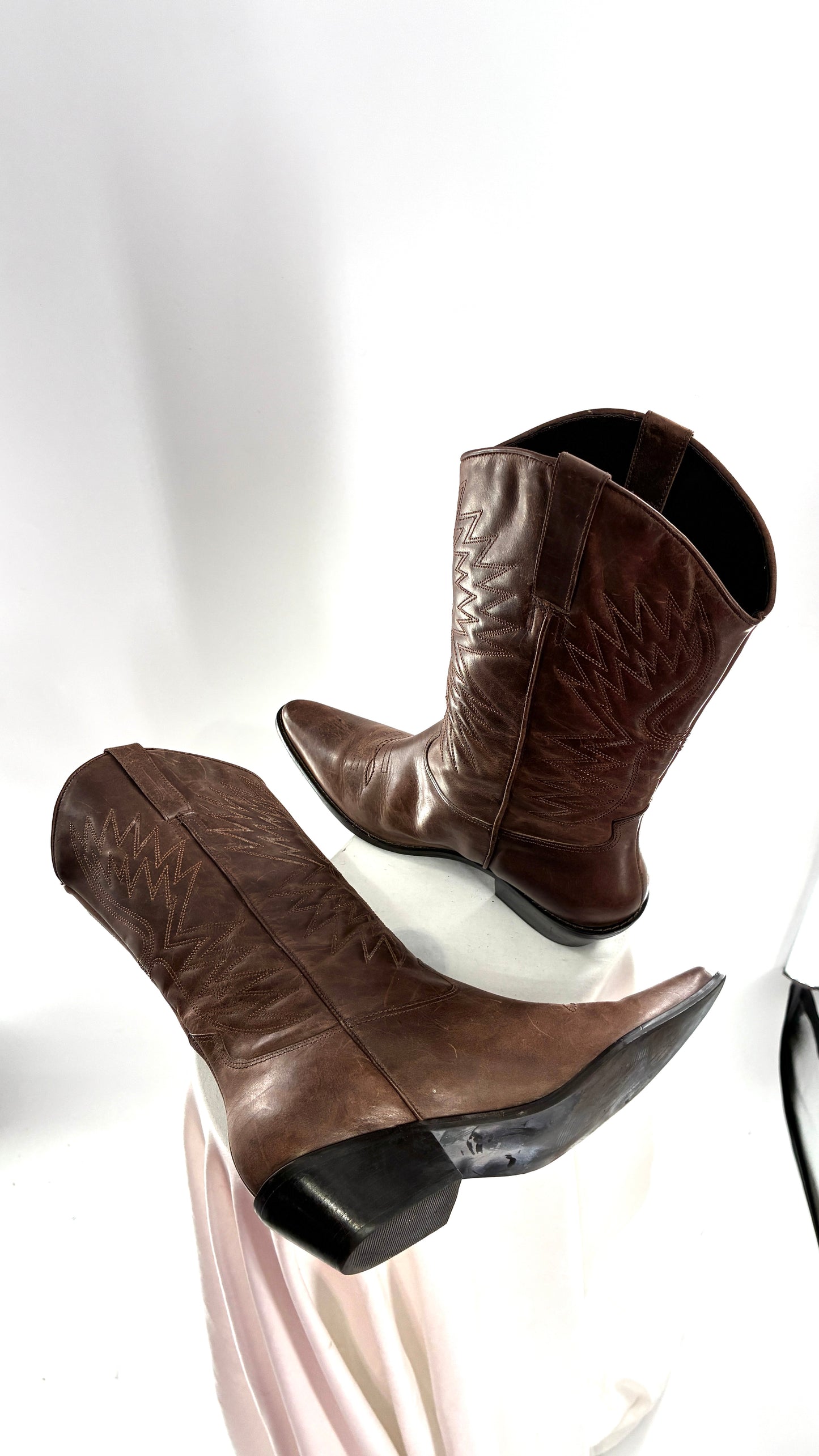 Vintage Genuine Leather Brown Cowboy Boots Made in Brazil (9.5)