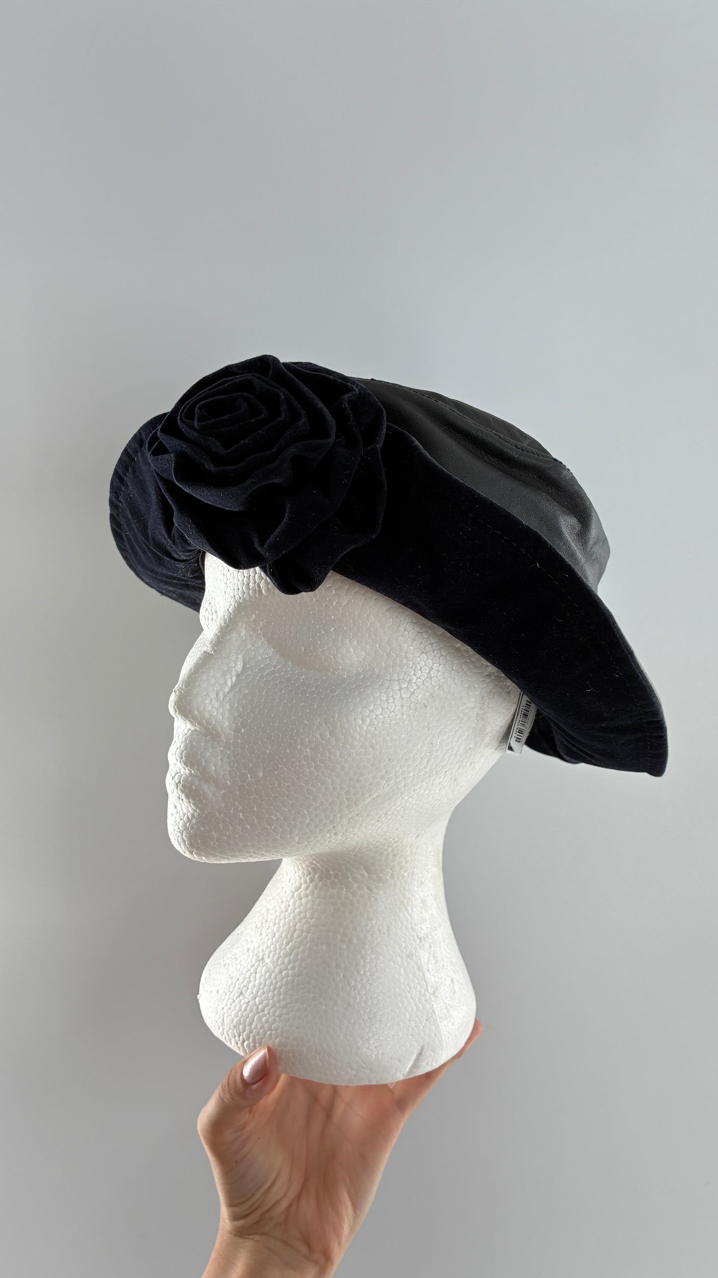 Vintage HENSCHEL HAT CO Missouri Leather Bucket Hat with Rosette (Medium)