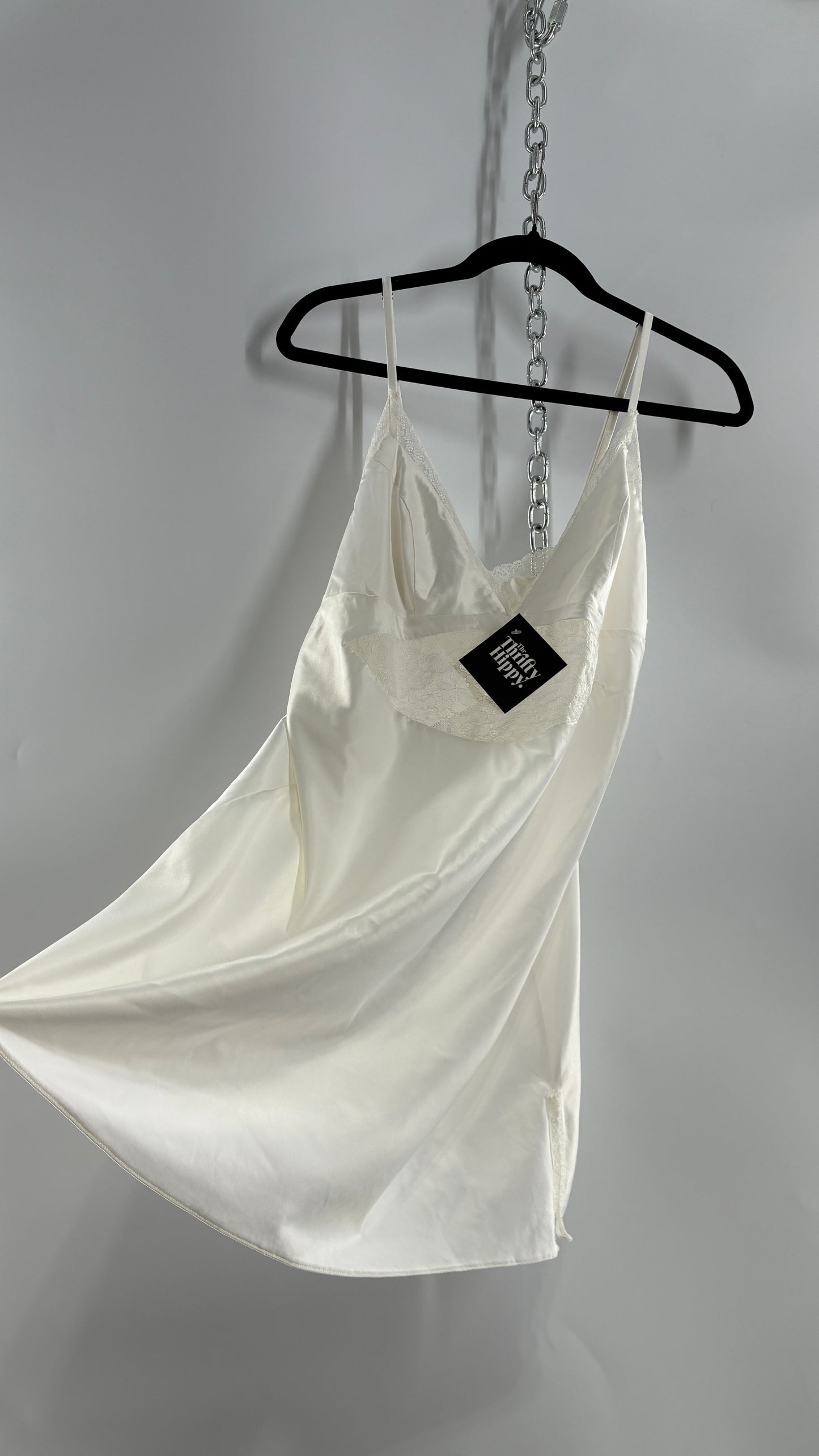 Vintage GALINA SIGNATURE White Slip with Lace Underbust Cut Out Detail (Medium)