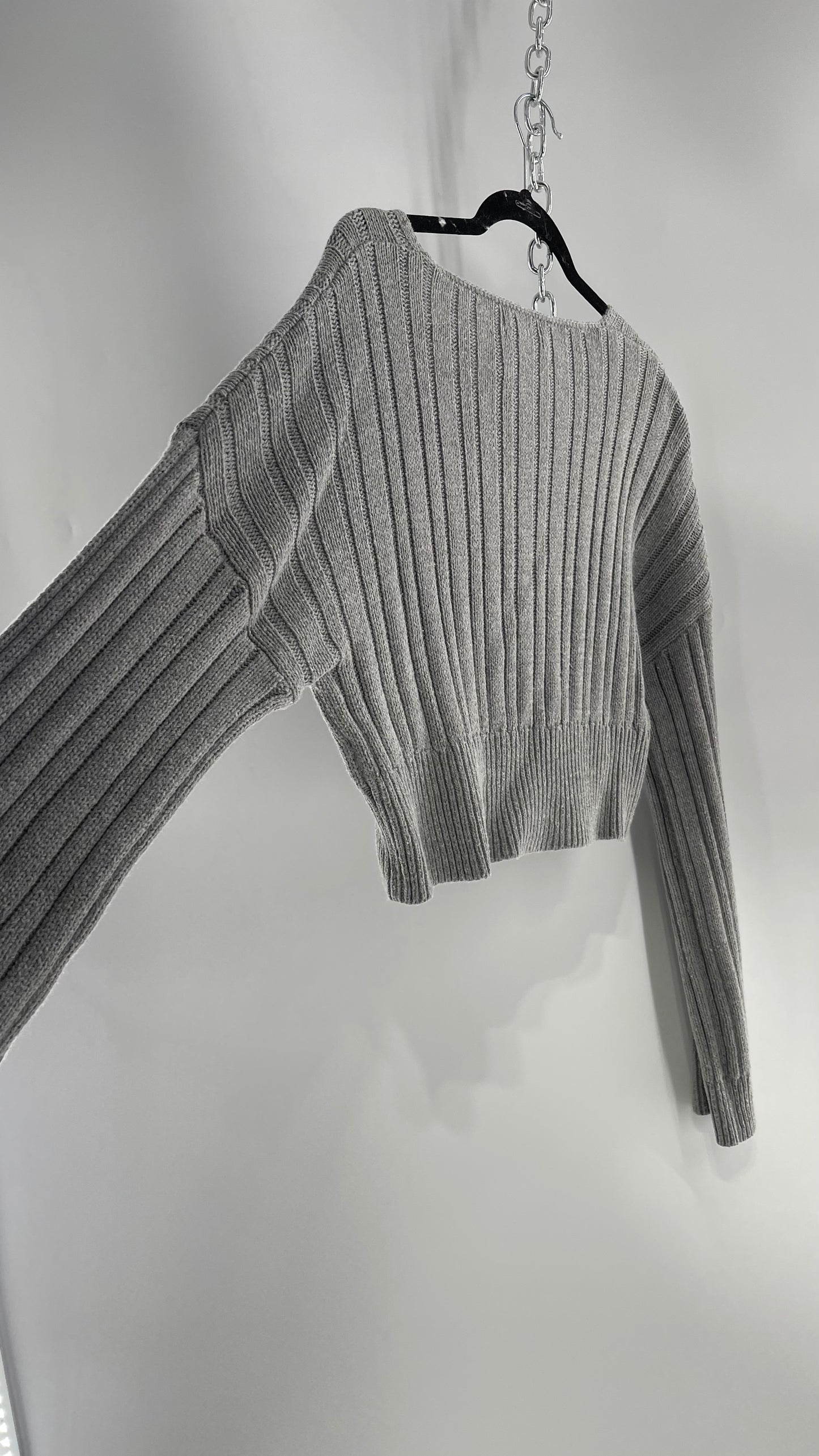 Urban Outfitters Grey Knit Ribbed Cropped Sweater (L)