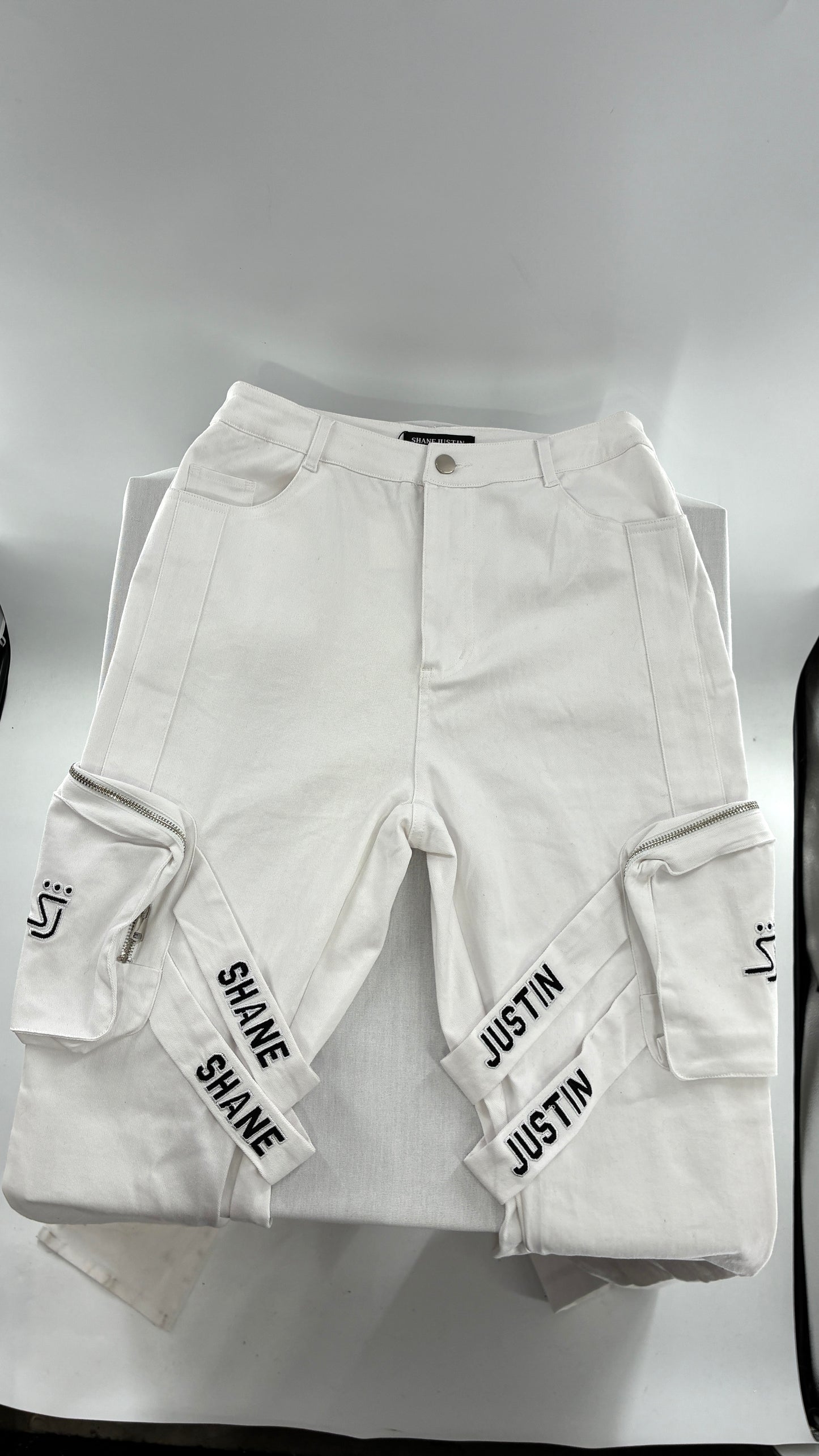 Designer SHANE JUSTIN White Stacked Extendo Cargo Pants with Embroidered Logo Pants and Tags Attached (Small)