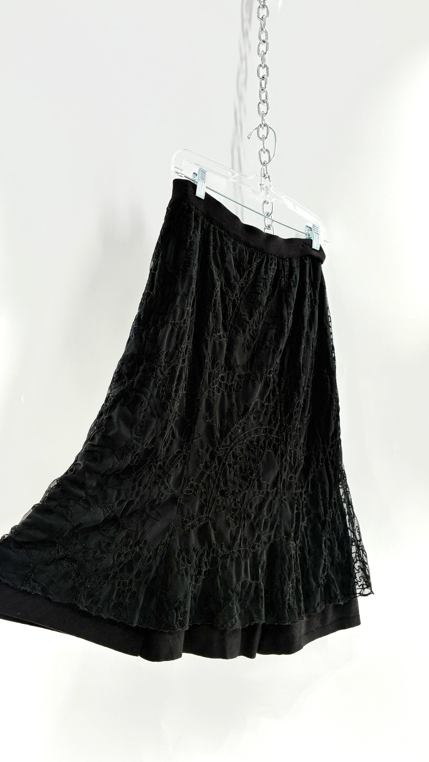 Vintage DUÉ PER DUÉ Black Heavy Knit Skirt with Lace Overlay (Medium)