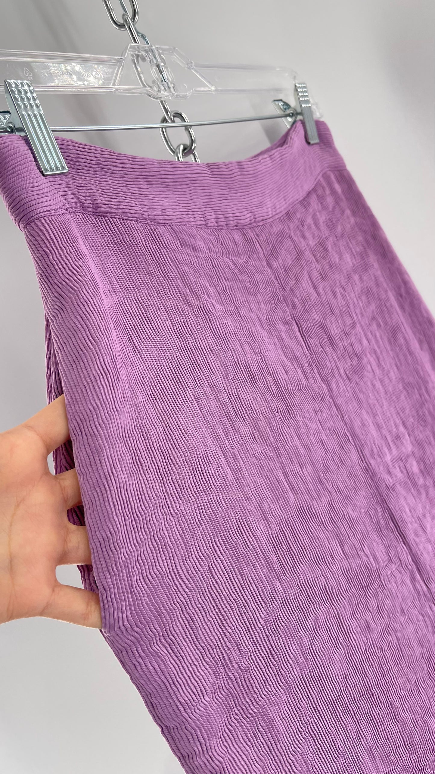 Endless Rose Anthropologie Lavender Crimped/Textured Midi Skirt (Medium)
