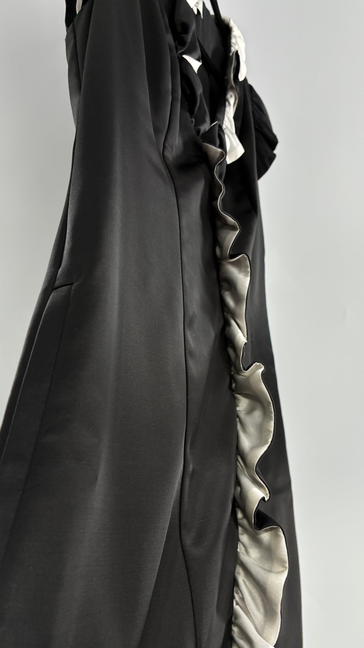 Vintage ADAM PLUS EVE Adam Lippes 58% Wool Black Paneled, Tailored Dress with White Ruffles (6)