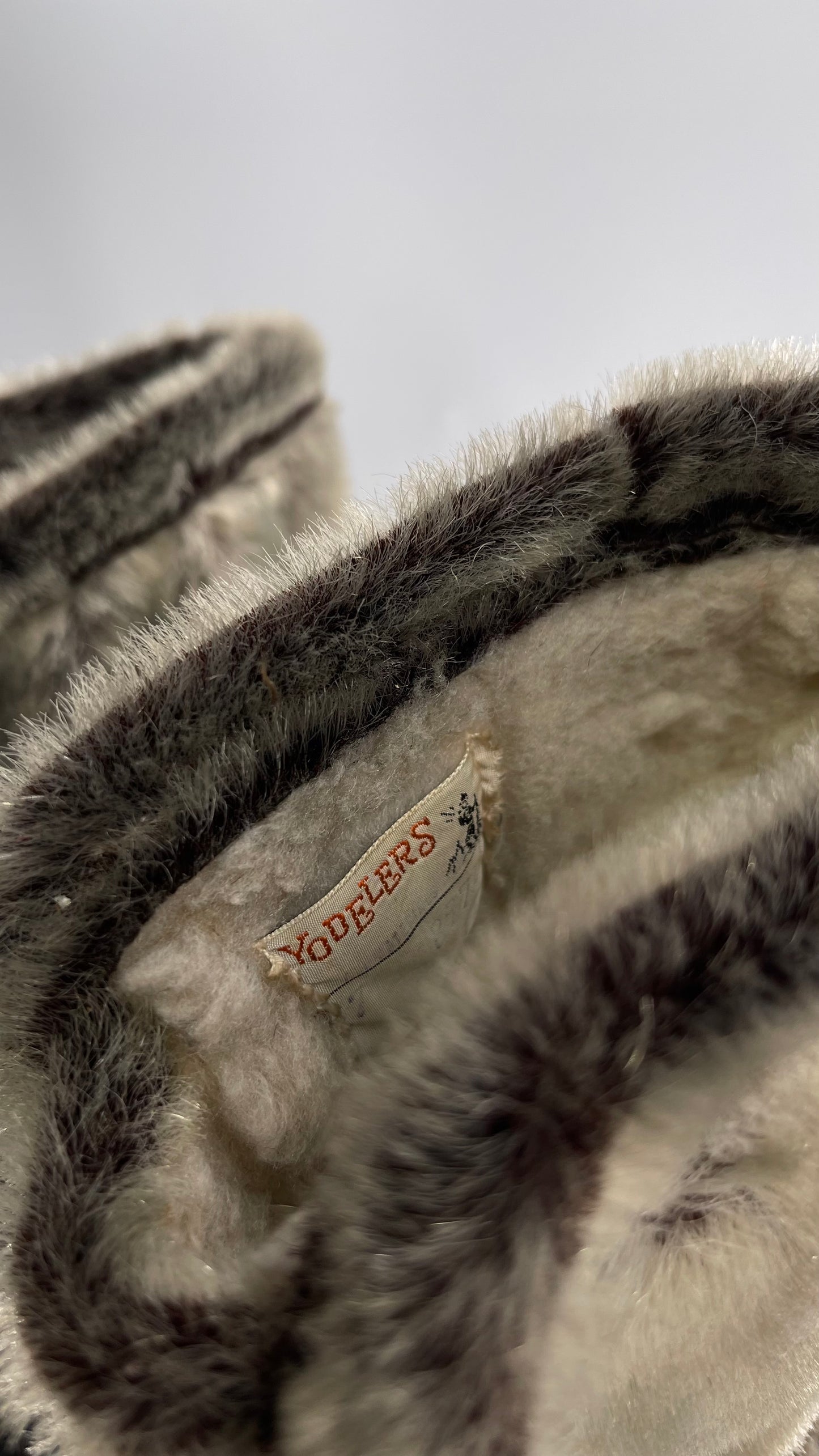 Vintage 1970s YODELERS Fur Boots (7)
