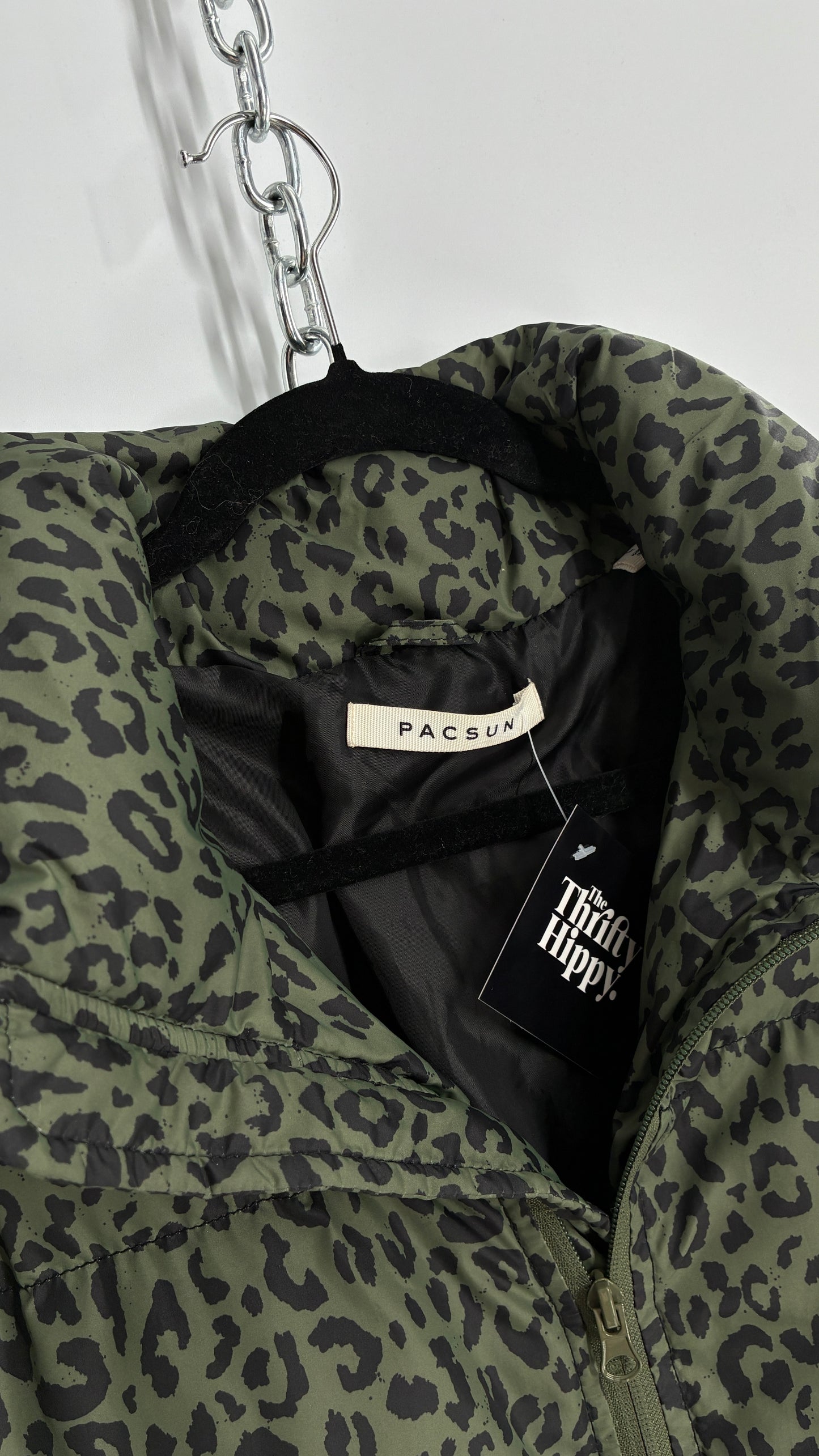 PACSUN Army Green Leopard Print Puffer Jacket (Large)
