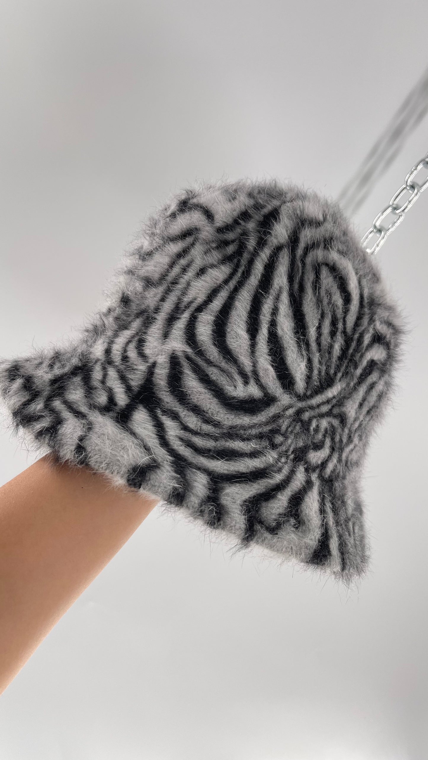 Vintage Designer Filippo Catarzi 80% Angora Zebra Printed Bucket Hat