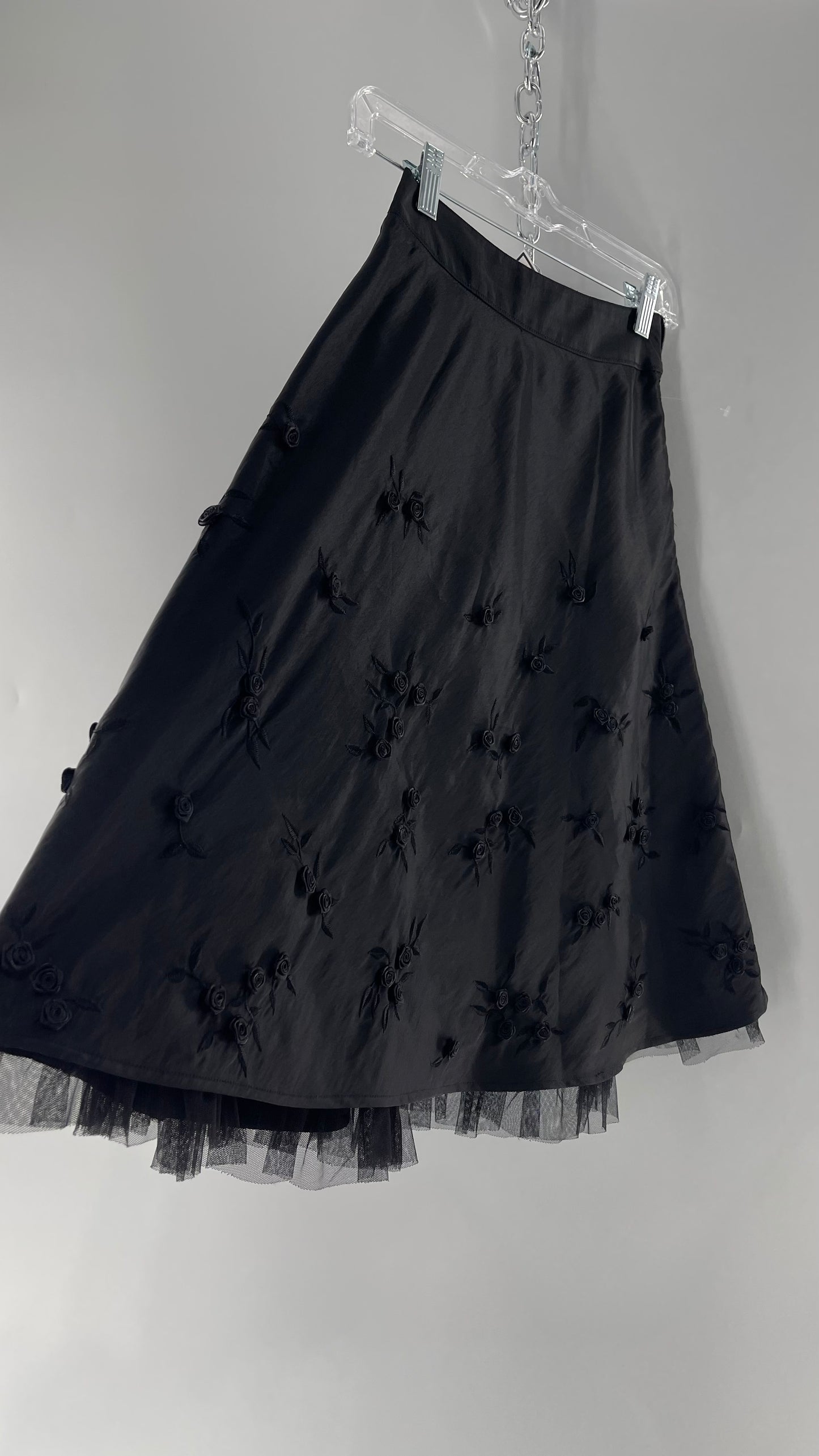 Vintage Josephine Chaus Petite Black Skirt with Rosettes and Mesh Underlay (6P)