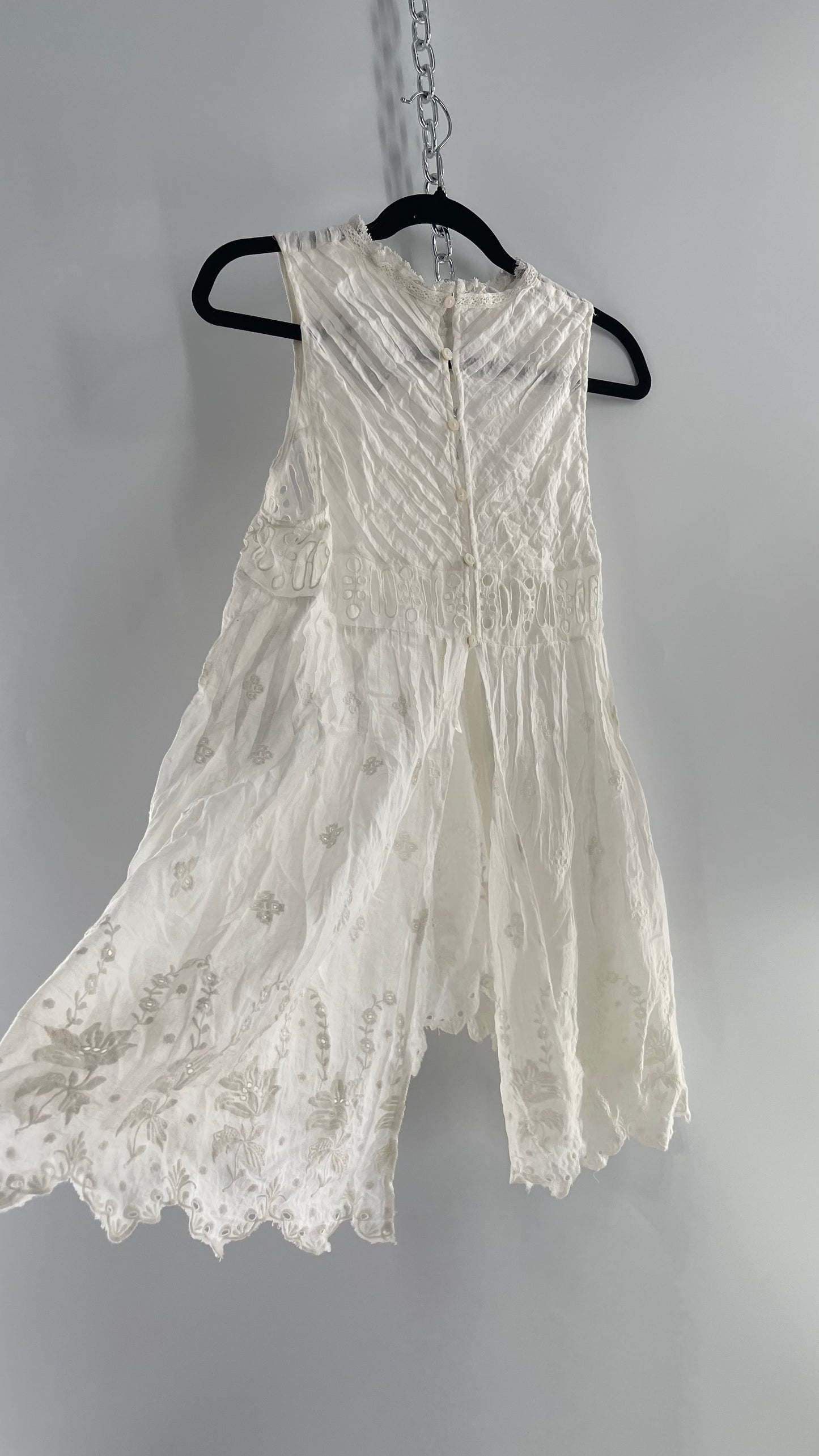 Free People White Cotton Eyelet Embroidered Lace Tank with Pleating, Buttoned and Slit Back (Small)