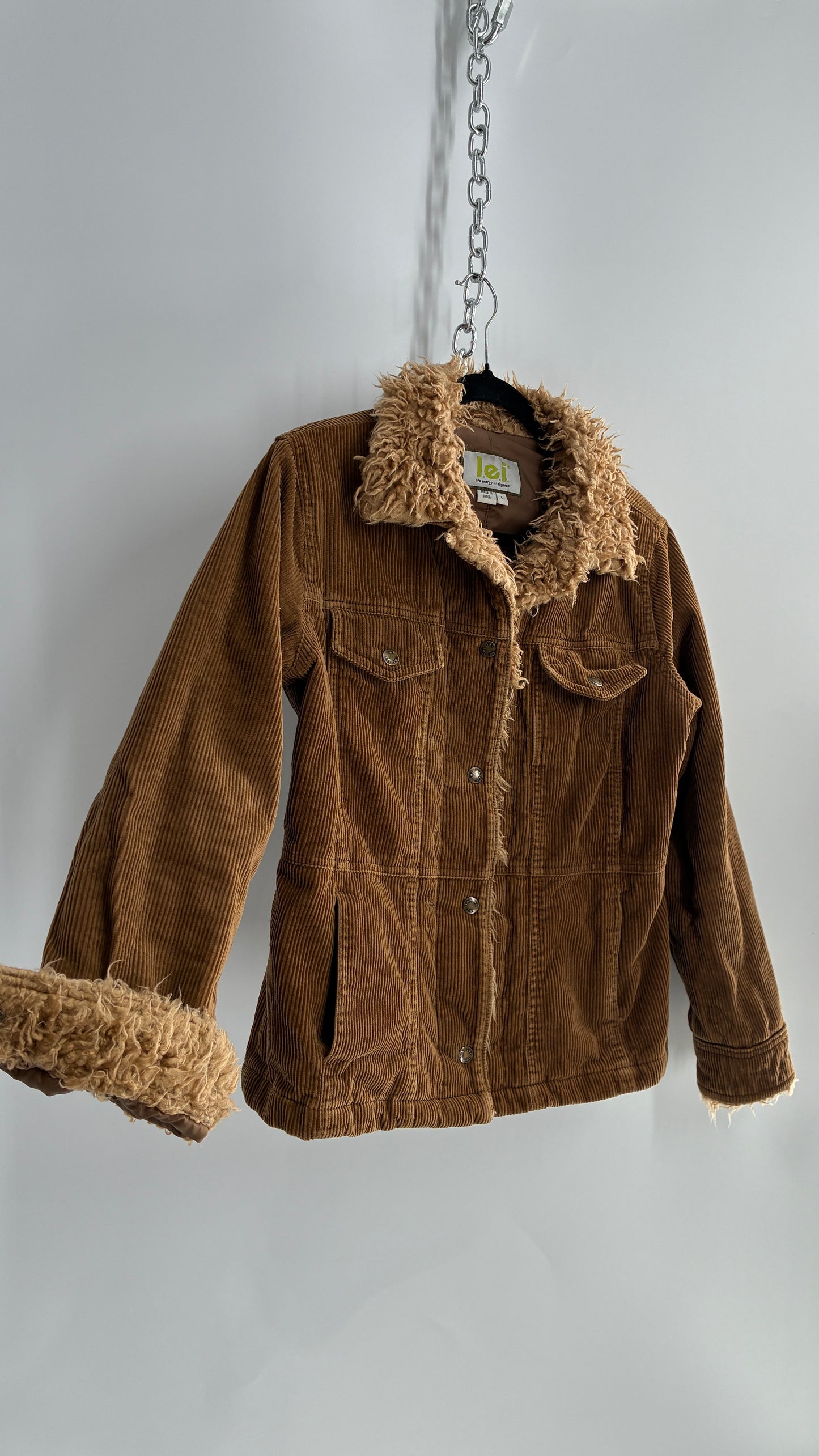 Vintage 1990s LEI Corduroy Jacket with Shearling Cuffs and Collar (Large)