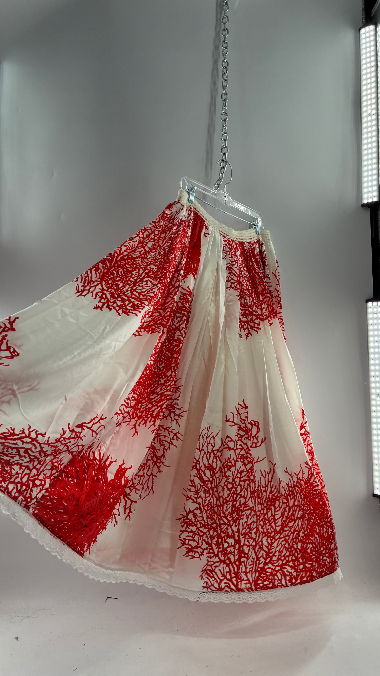 Handmade Vintage Full Length Voluminous Silky Skirt with Red Design (Large)
