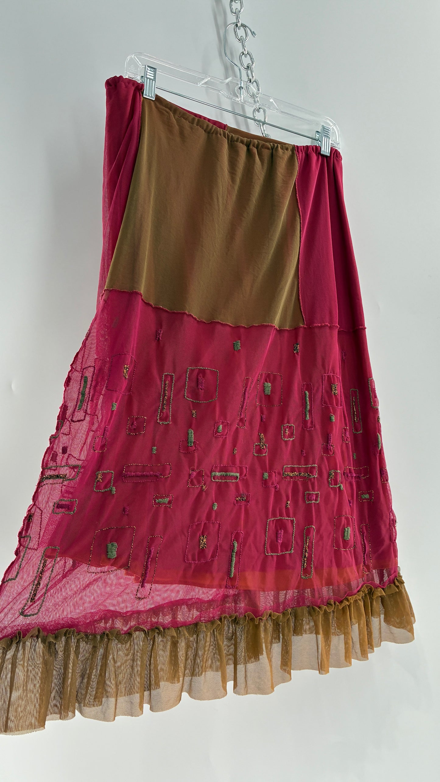 Vintage LILLI ROSE Fuchsia Exposed Stitch Midi Skirt with Embroidered Details (S/M)