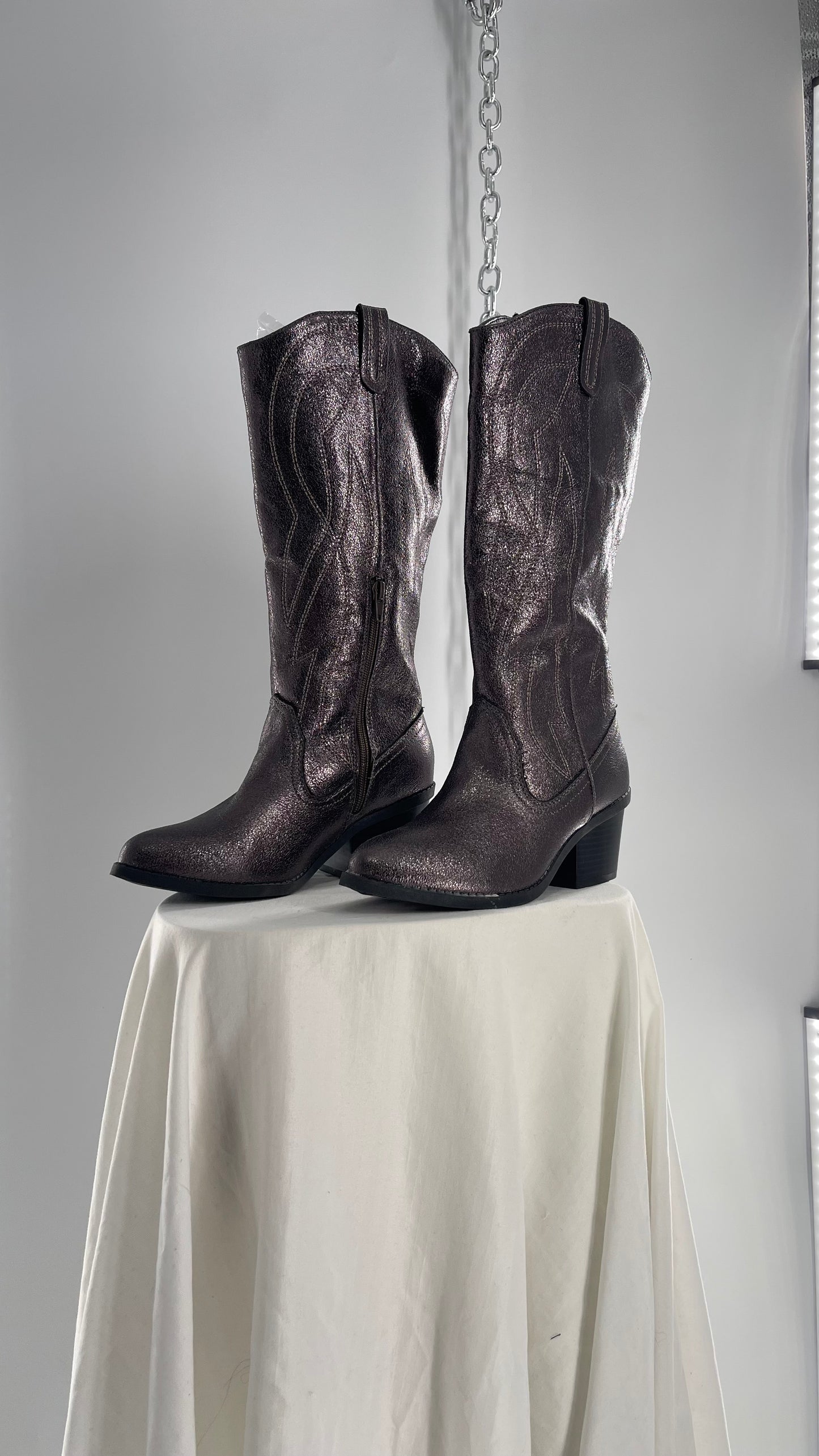 Vintage POP Metallic Silver Knee High Cowgirl Boots with Pointed Toe (6)