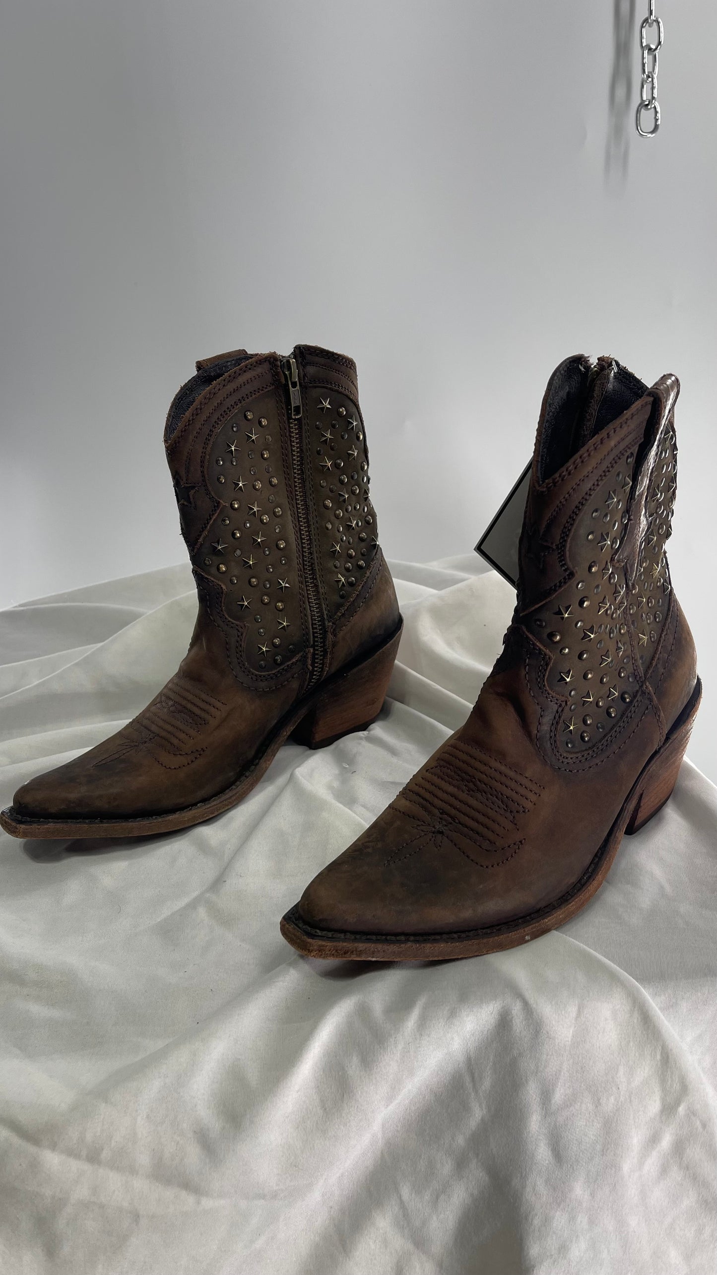 LIBERTY BLACK Handmade in Mexico Leather Cowboy Boots with Star Studs (7.5)