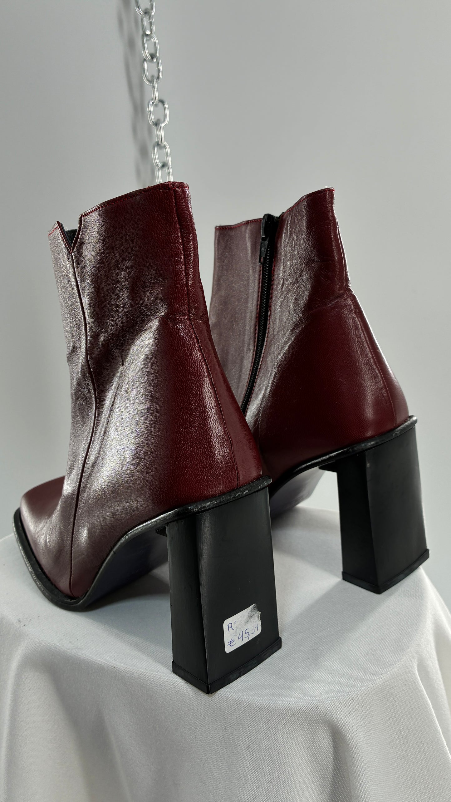 Vintage APARATUS BOOTS Red Genuine Leather Square Toe, Square Heel Boots with Purple Sole (38)