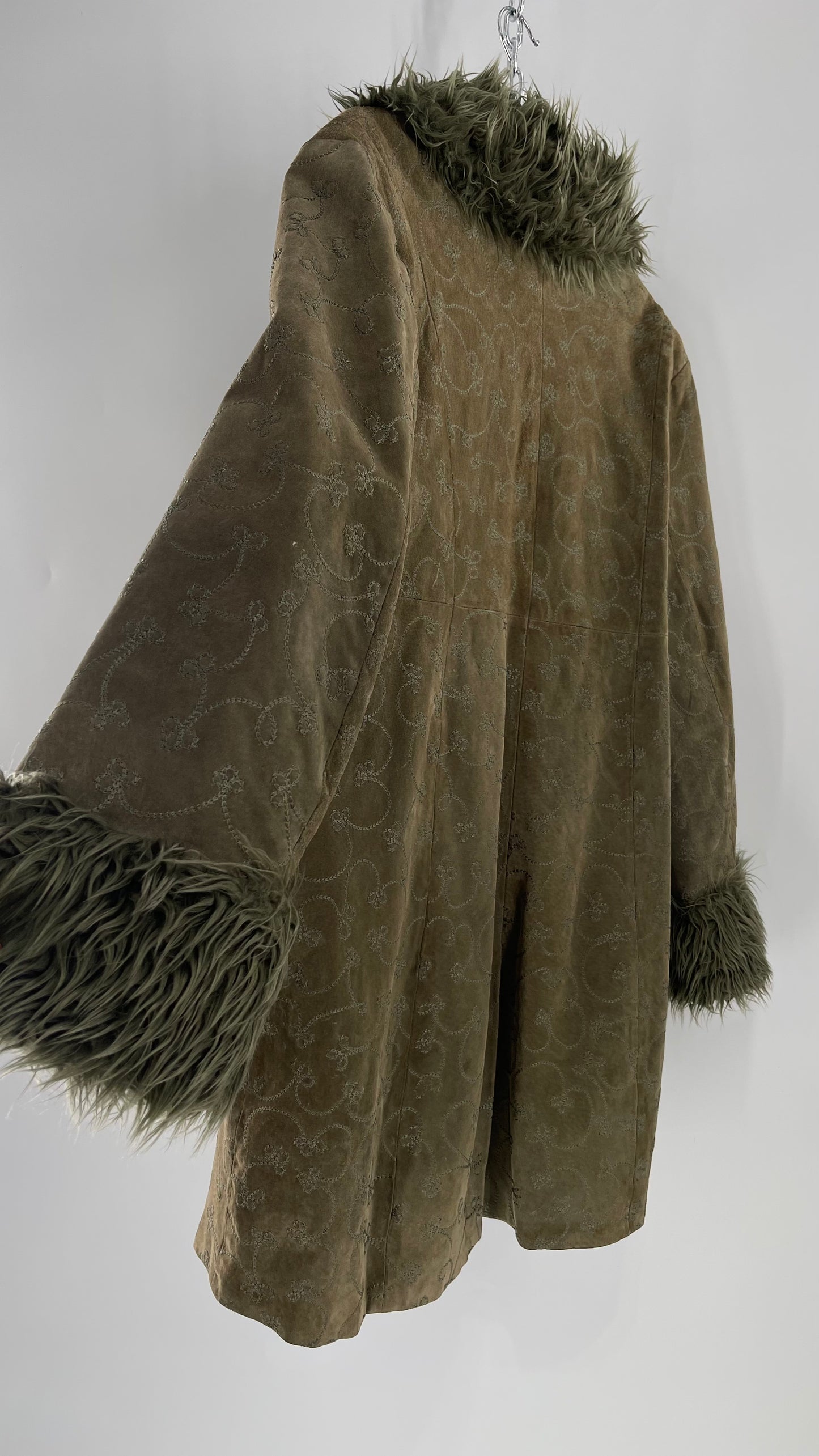 Vintage STATIC Embroidered Genuine Leather Coat with Fur Cuffs and Collar (C) (XL)