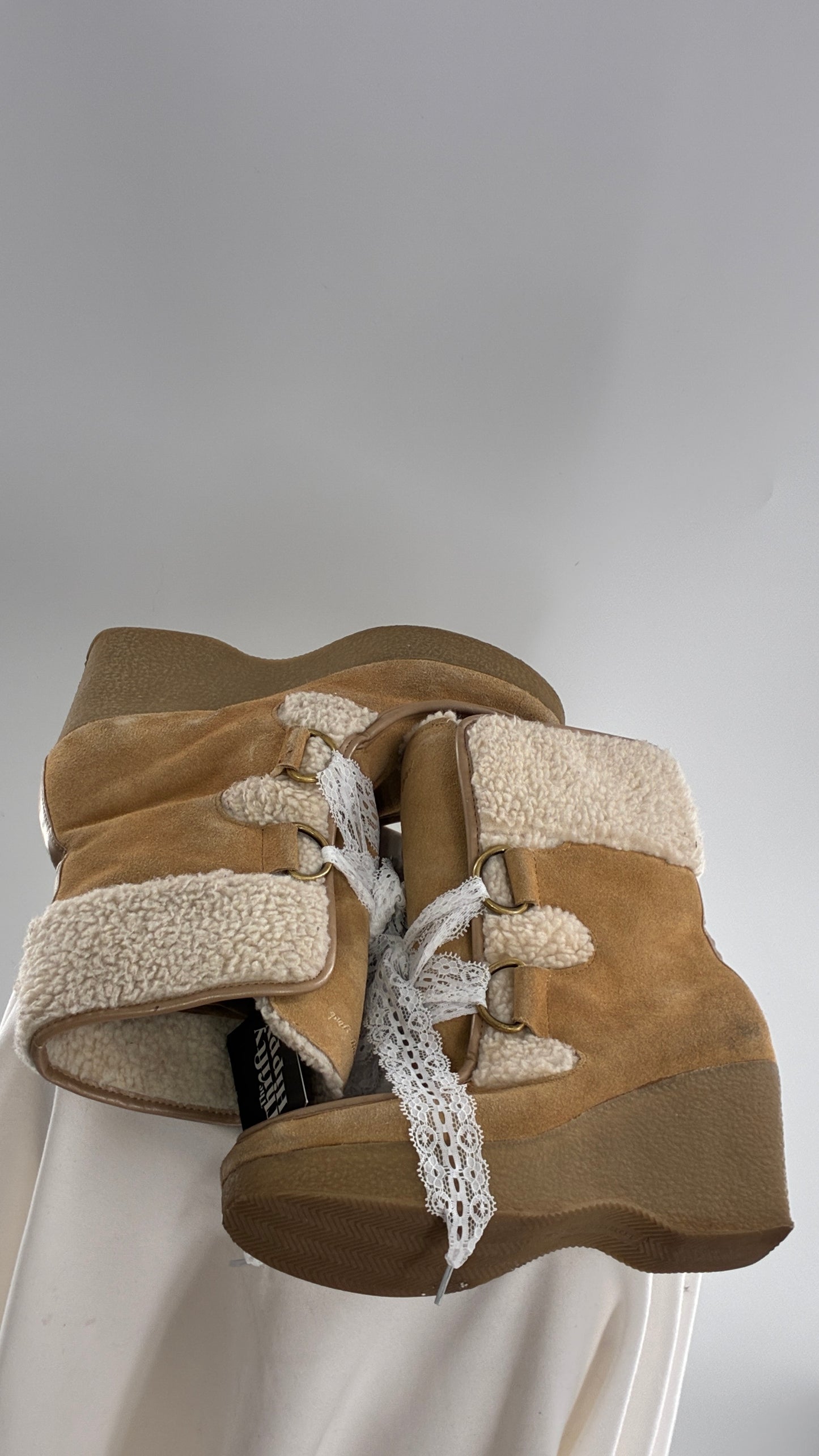 Vintage TOMMY GIRL Suede Leather Wedge Heels with Sherpa Details and Lace Trim Laces (8)