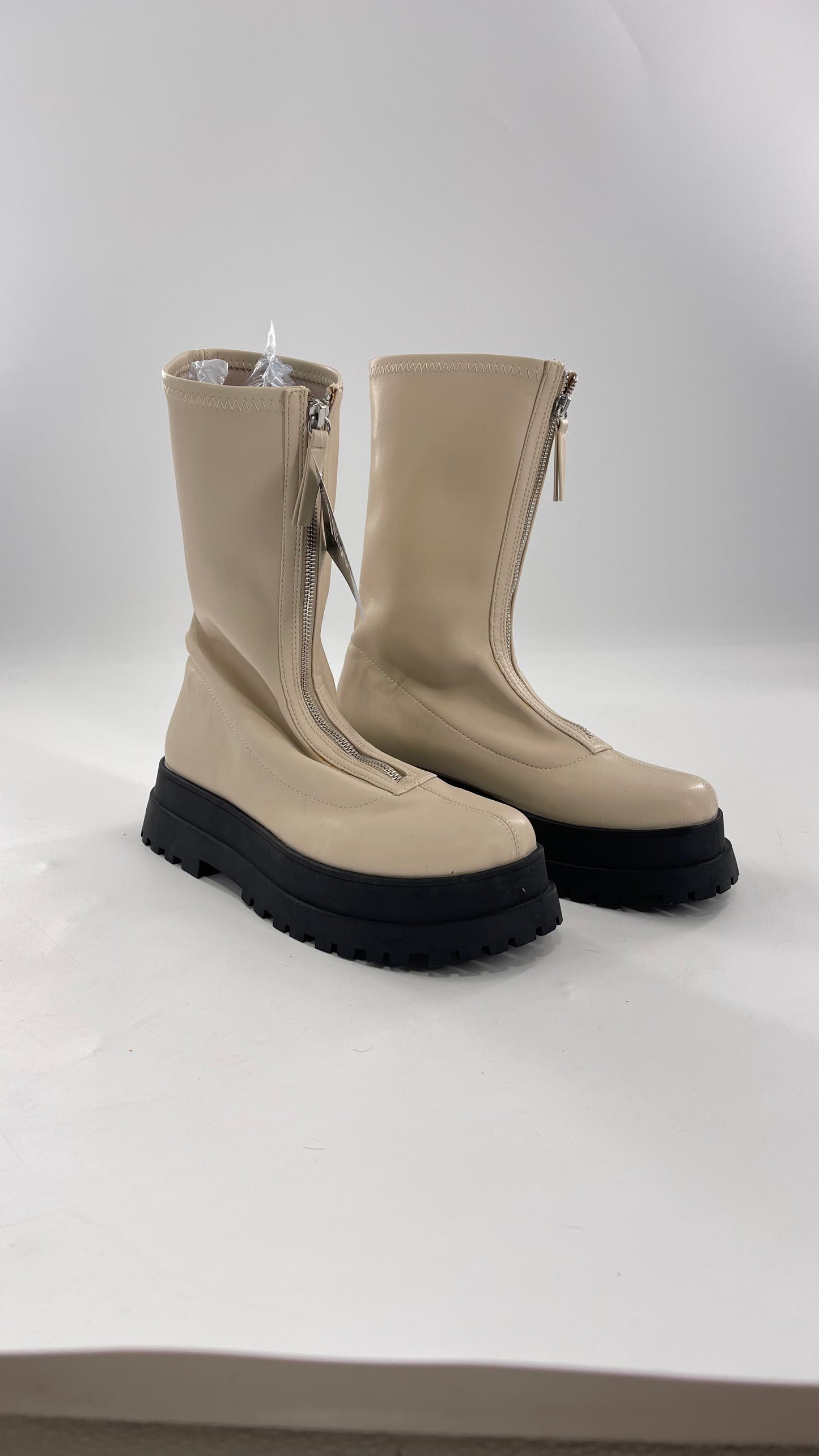Urban Outfitters Cream Zip Front Boot with Contrast Platform (10)