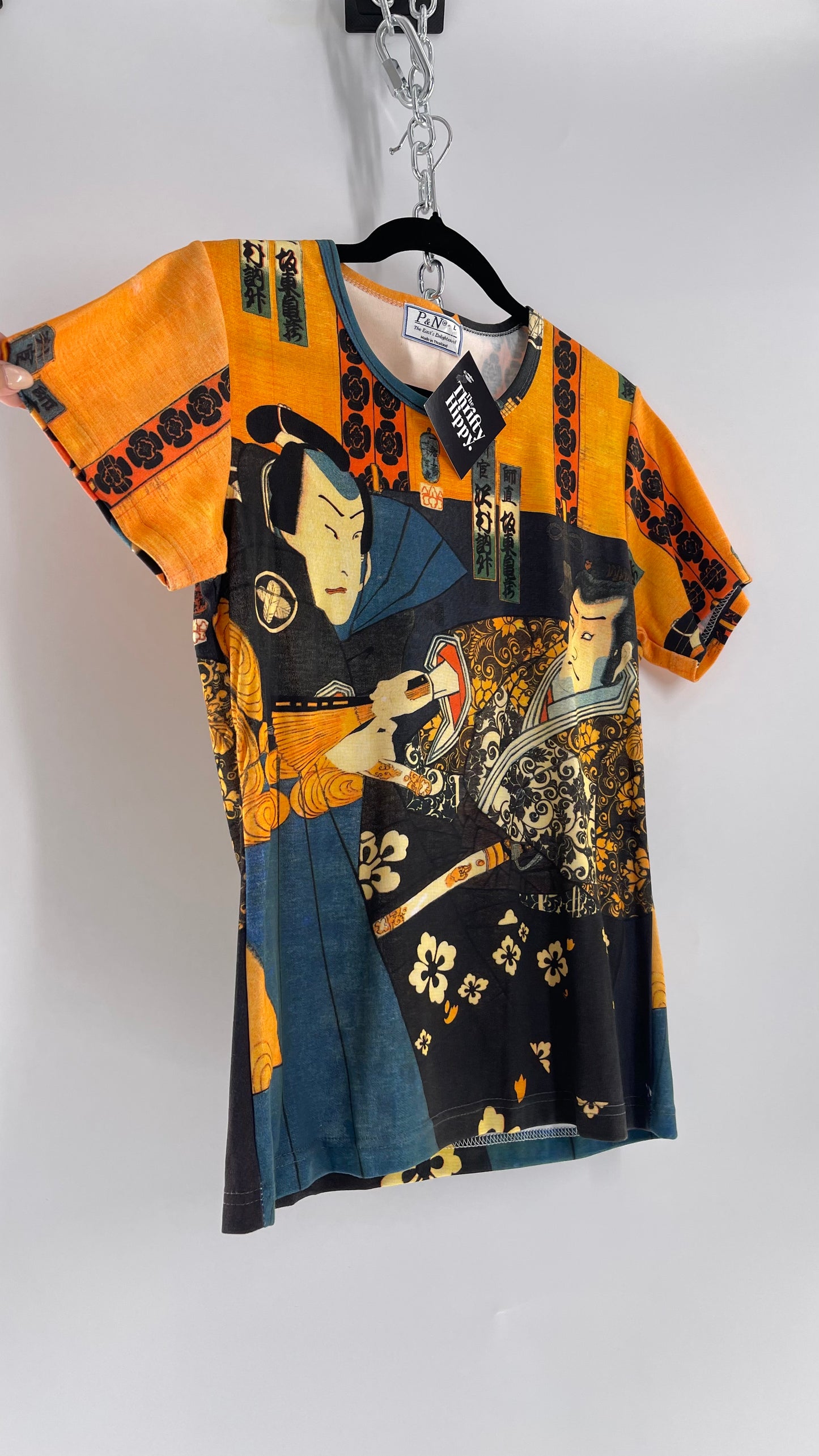Vintage P&N Thailand Men’s T Style in Print Japan (Large)