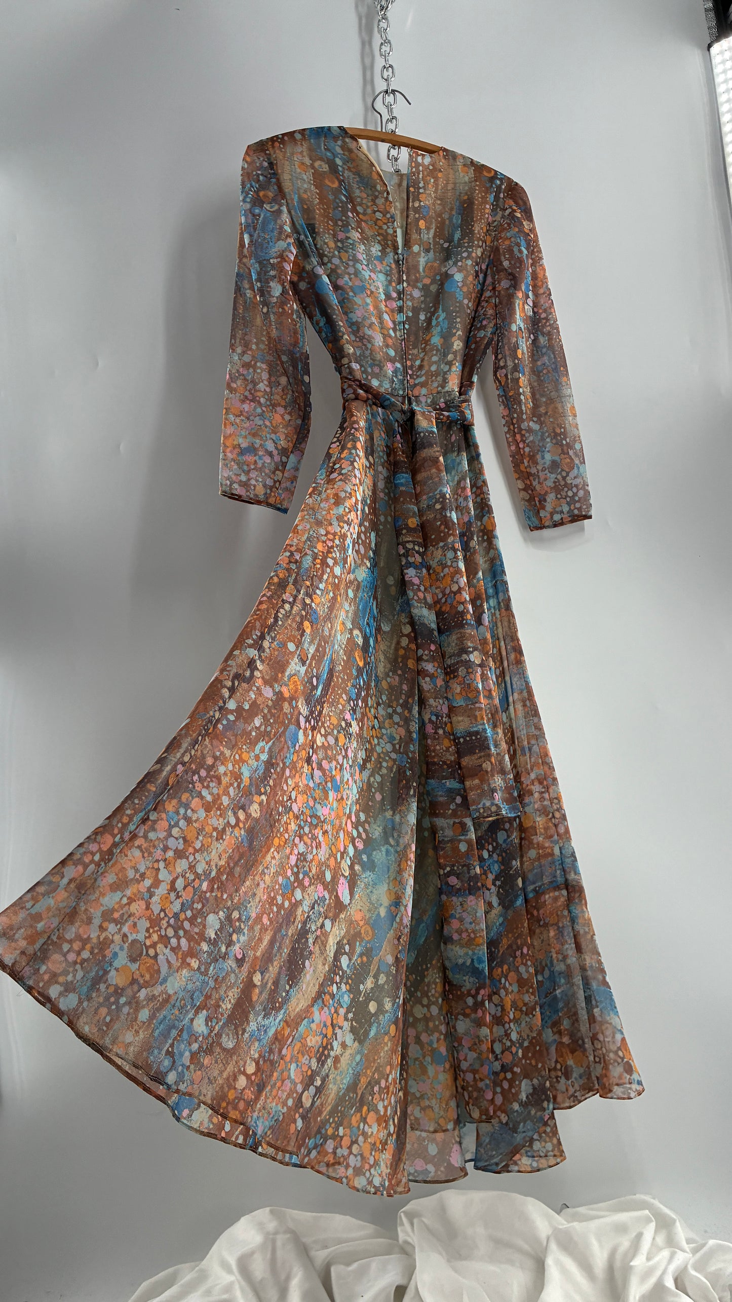 Vintage 1970s HELEN BASS Brown, Orange, Blue Voluminous Maxi Dress (S)