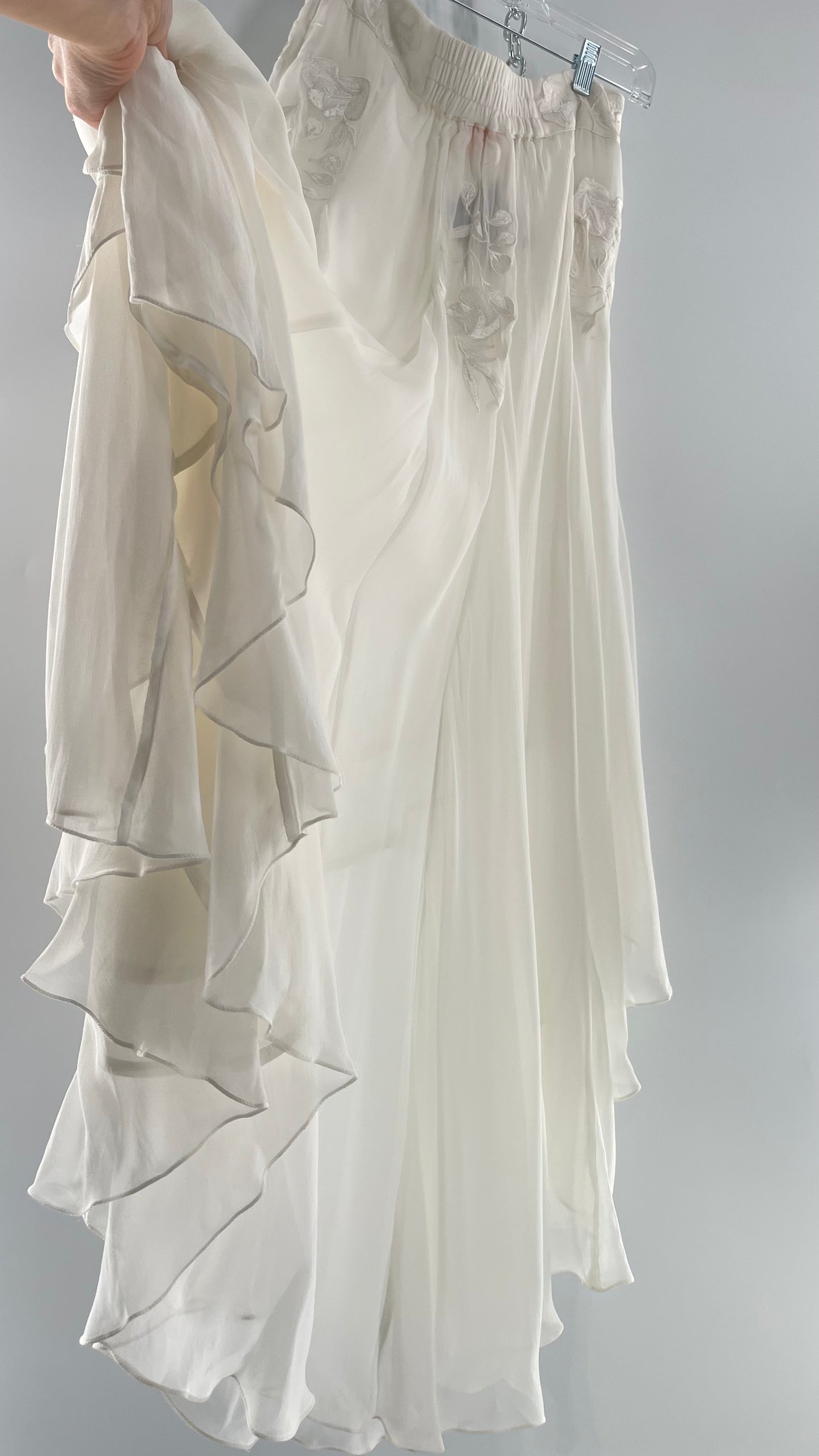 ROCOCO SAND White Hankerchief Hem Skirt with Embroidered Waistline (Medium)